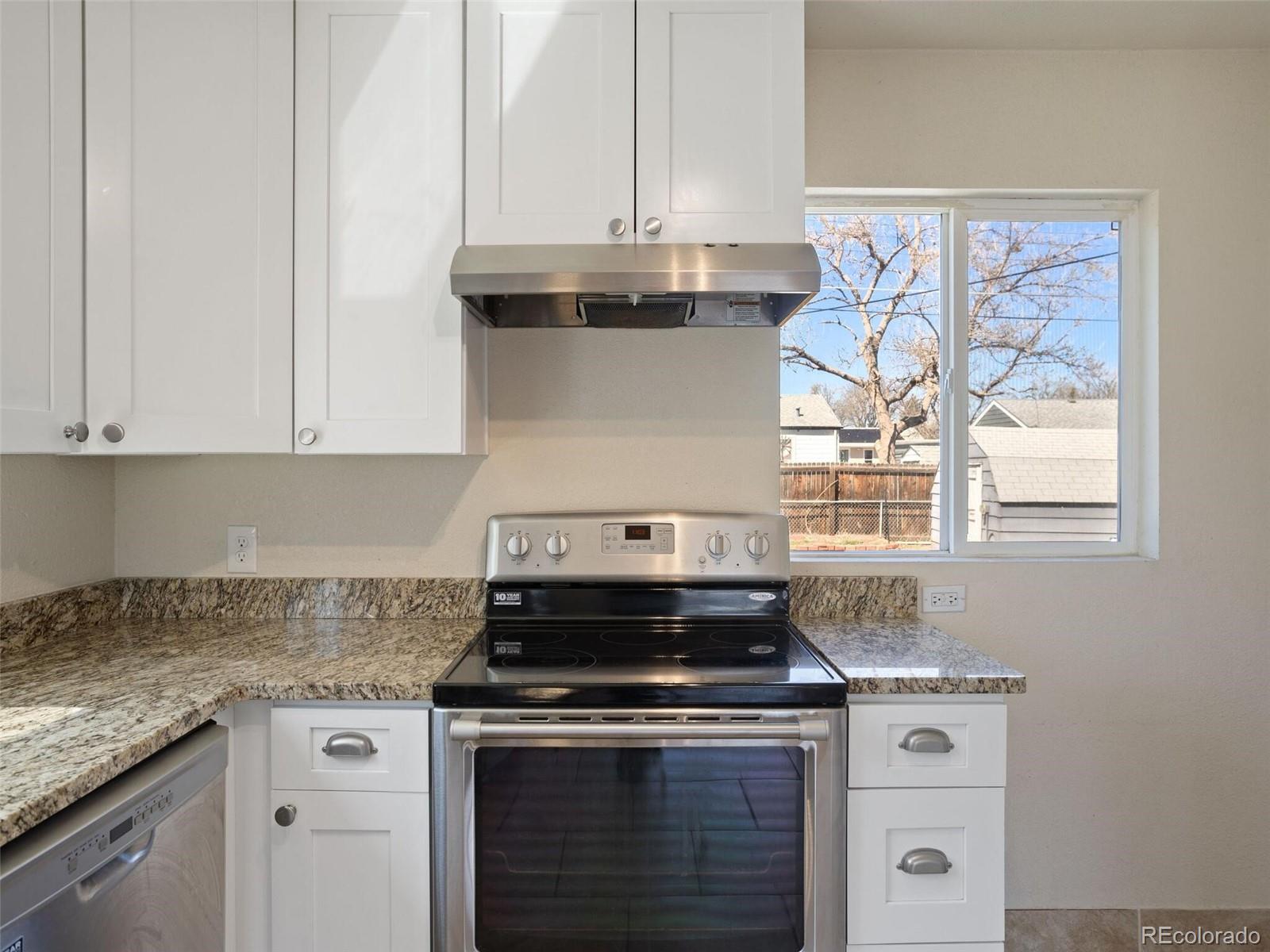 MLS Image #10 for 1245 s beach court,denver, Colorado