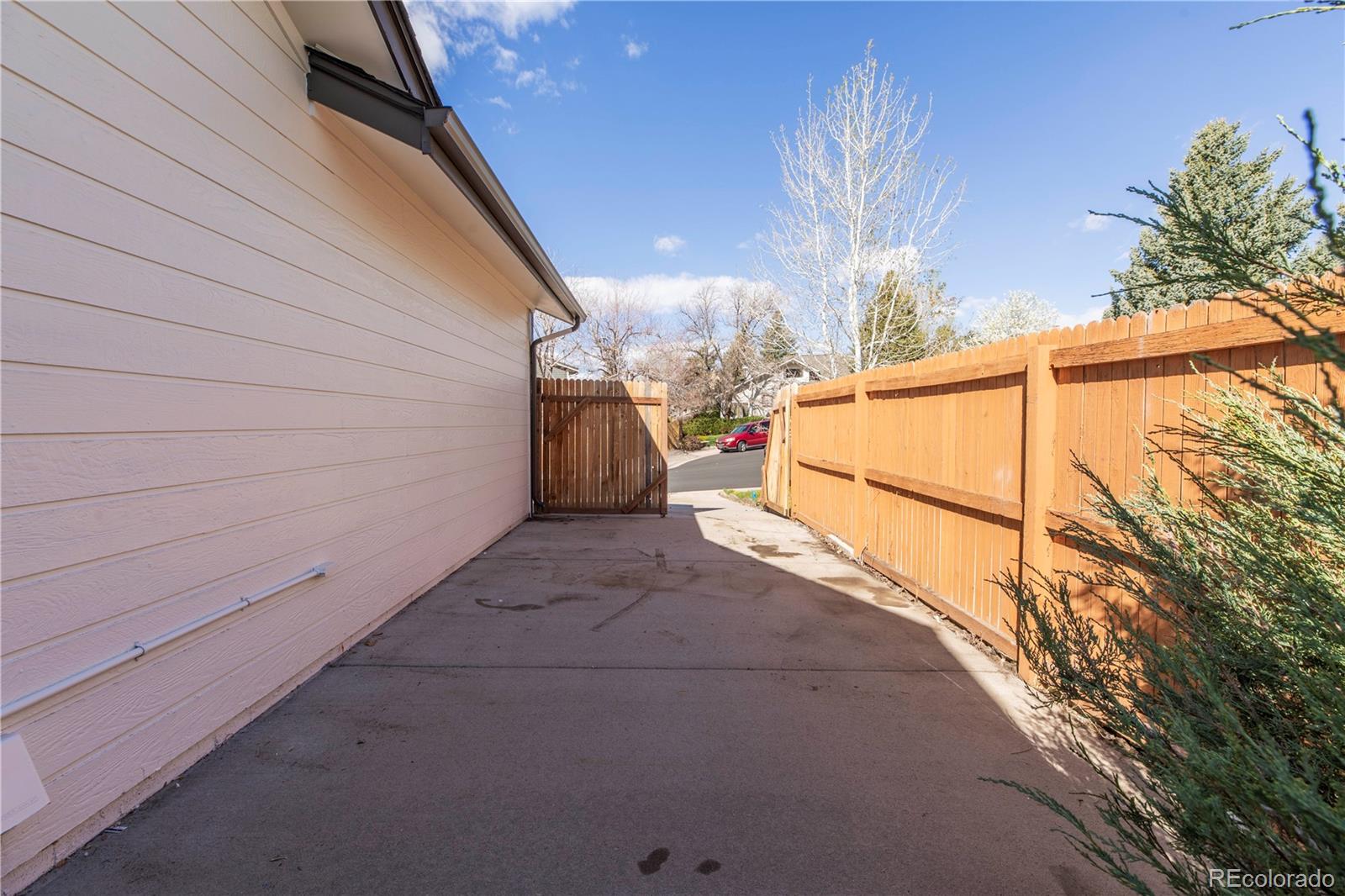 MLS Image #26 for 5568 s yampa street,centennial, Colorado