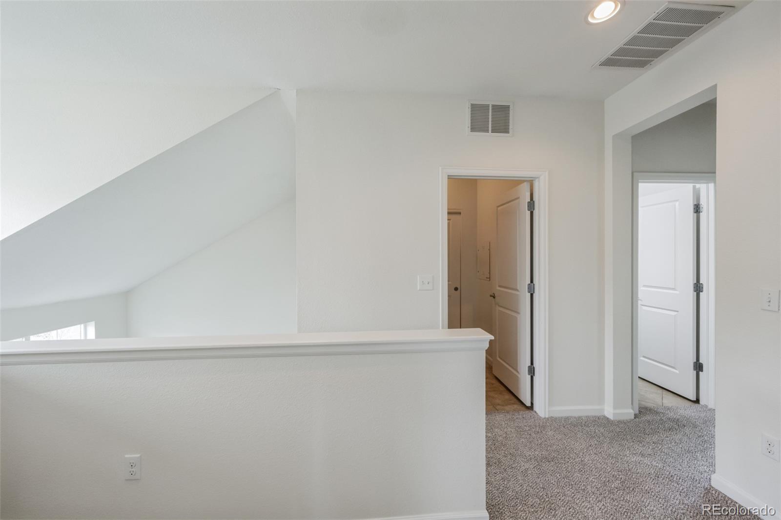 MLS Image #16 for 2229  ulster street,denver, Colorado