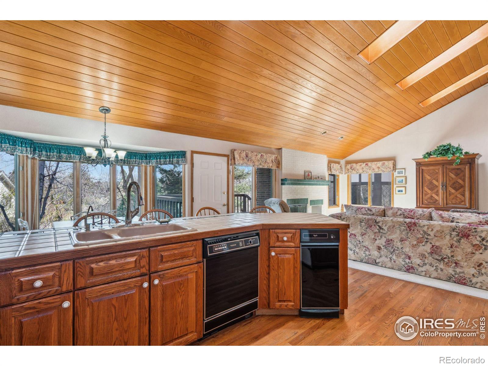 MLS Image #6 for 6558 s cook way,centennial, Colorado