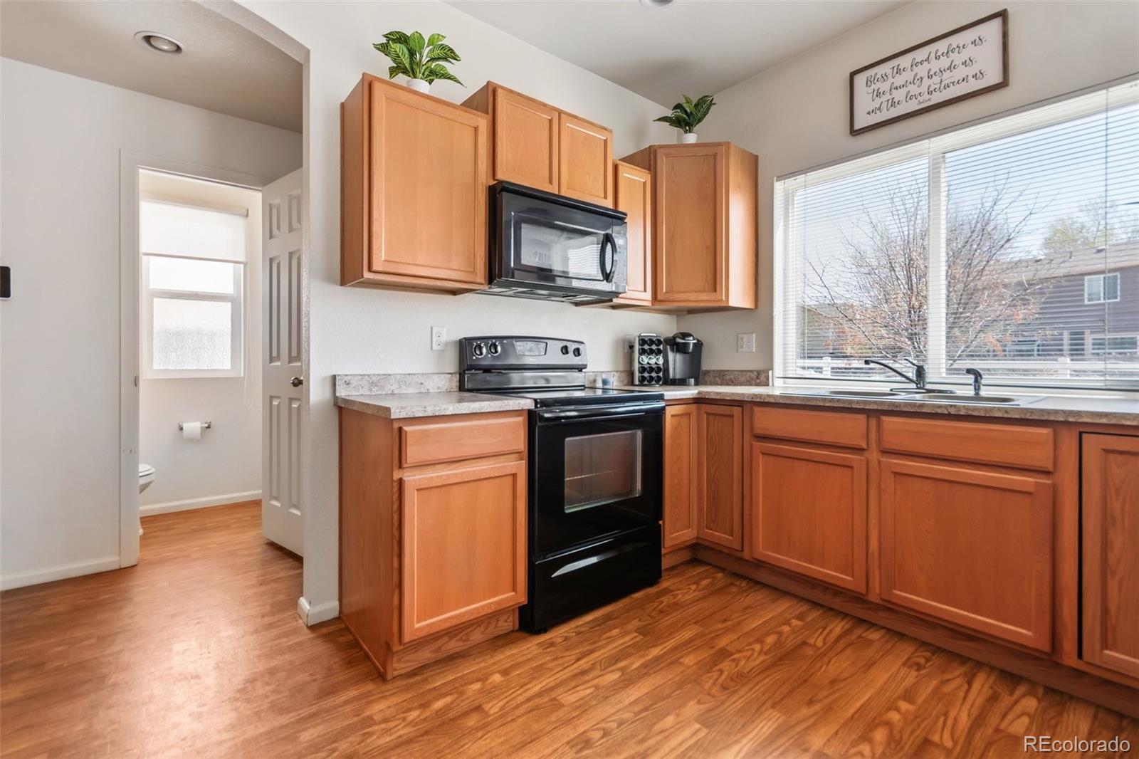 MLS Image #15 for 19098 e 47th drive,denver, Colorado