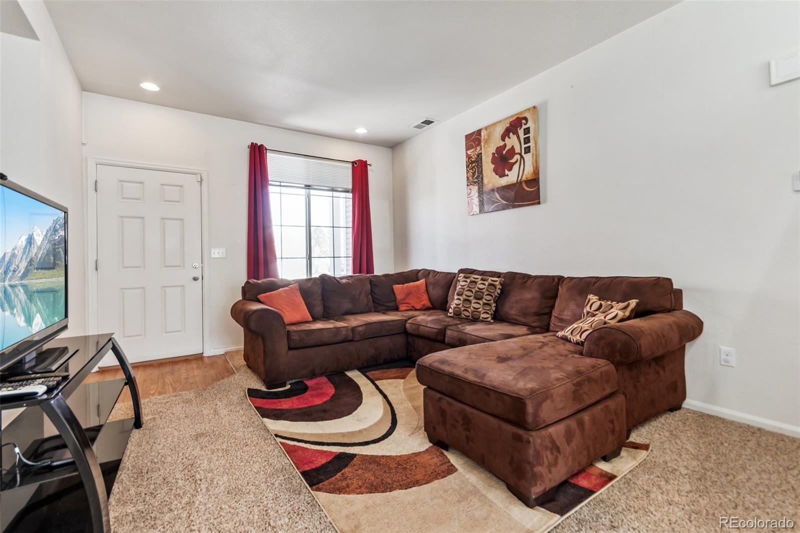 MLS Image #7 for 19098 e 47th drive,denver, Colorado