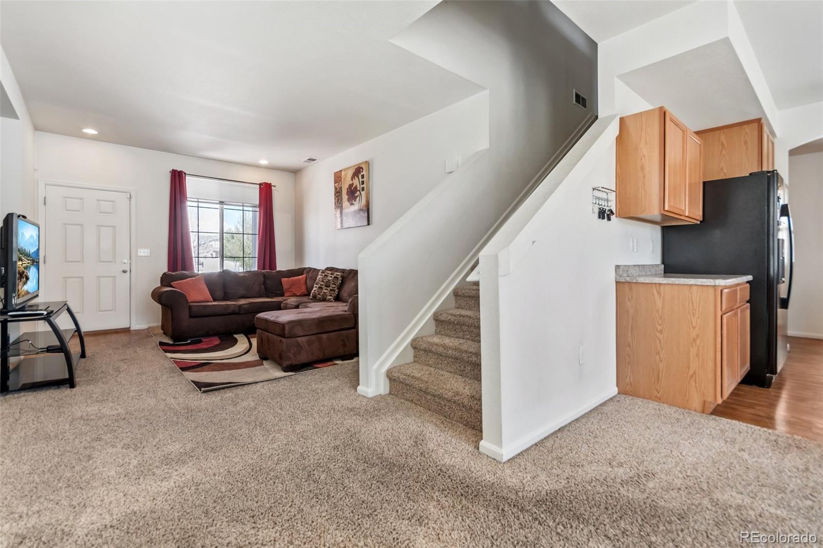 MLS Image #9 for 19098 e 47th drive,denver, Colorado