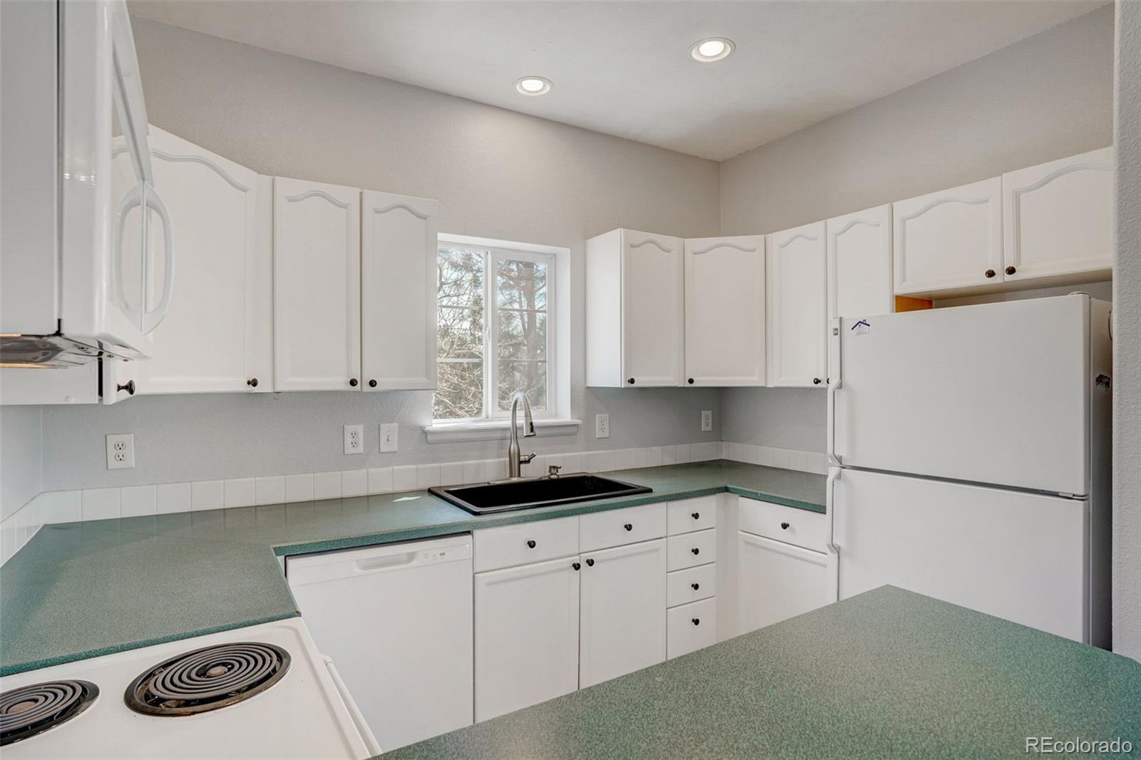 MLS Image #10 for 8422 s upham way,littleton, Colorado