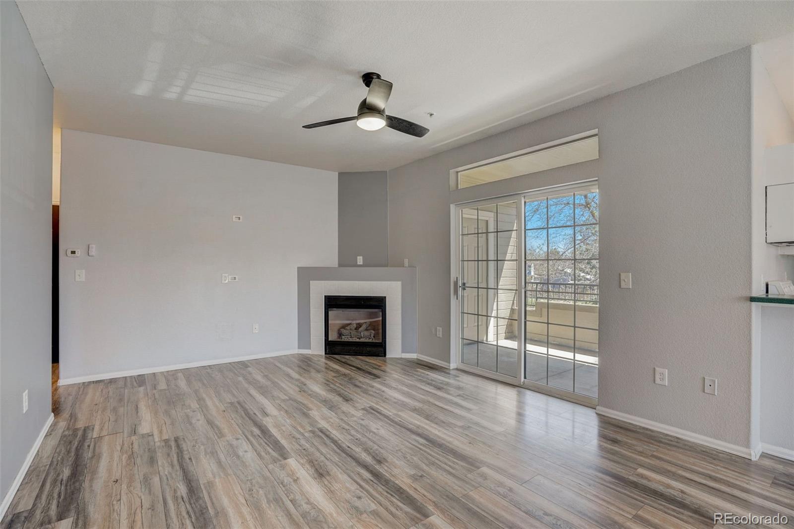 MLS Image #6 for 8422 s upham way,littleton, Colorado