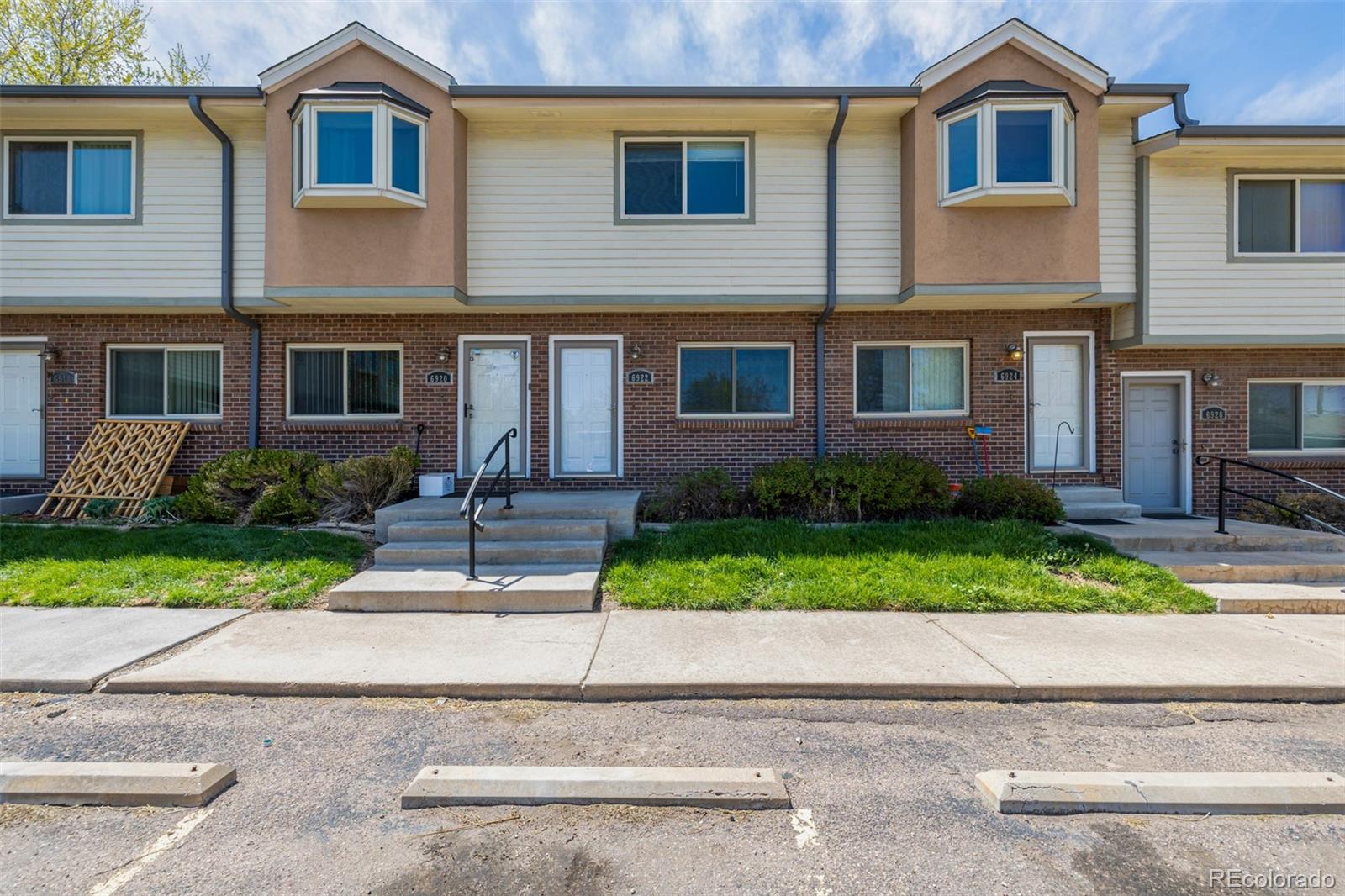 MLS Image #0 for 6922 w 48th avenue,wheat ridge, Colorado