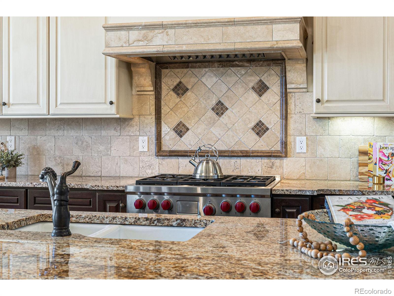 MLS Image #10 for 2112  summerlin drive,longmont, Colorado