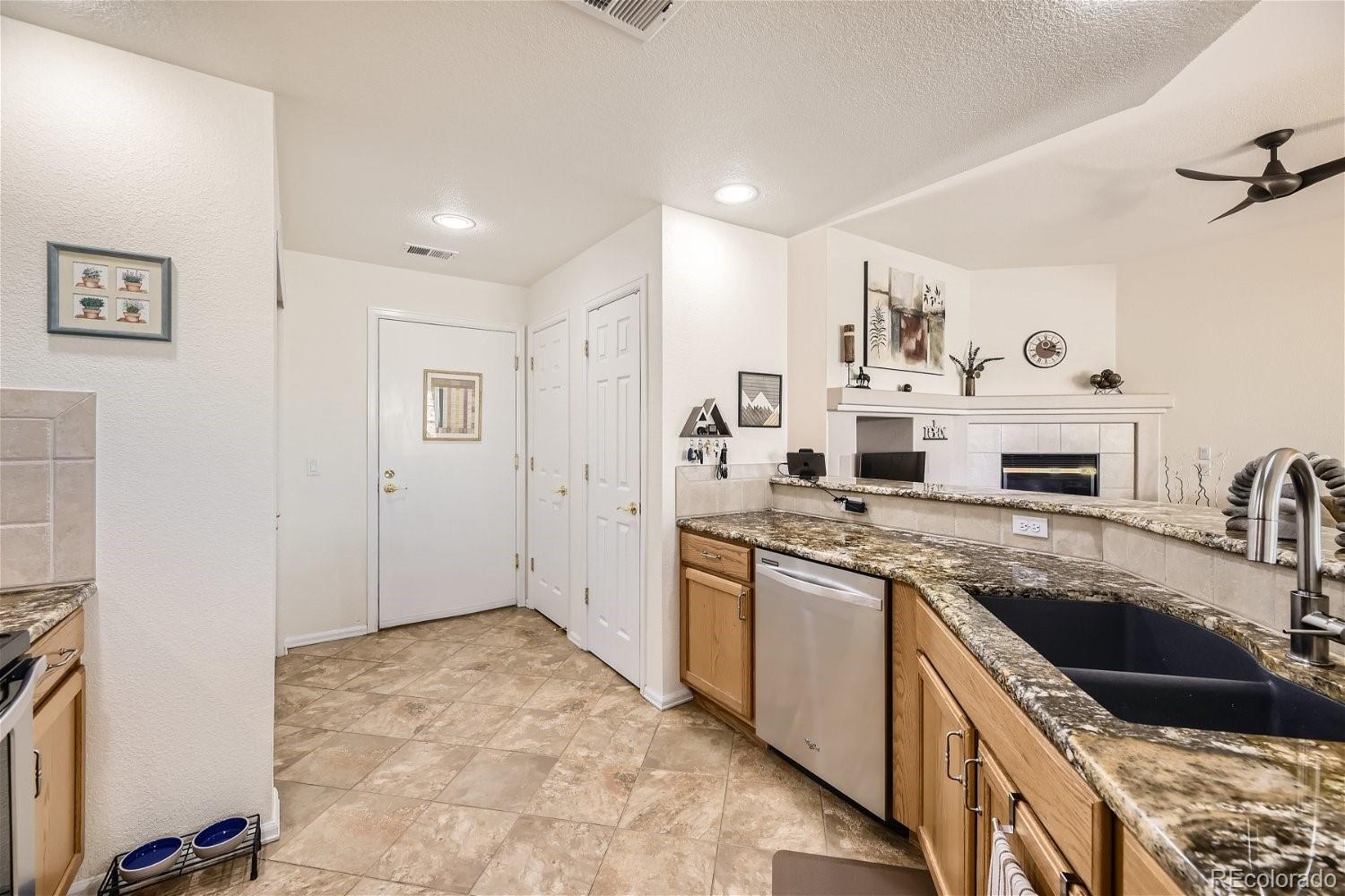 MLS Image #9 for 8218 s winnipeg court ,aurora, Colorado