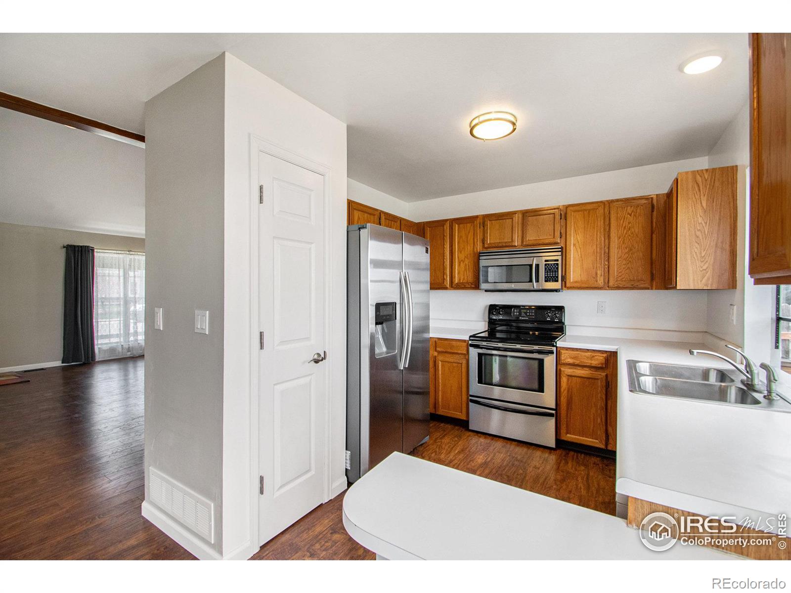 MLS Image #7 for 5882 s quatar circle,centennial, Colorado