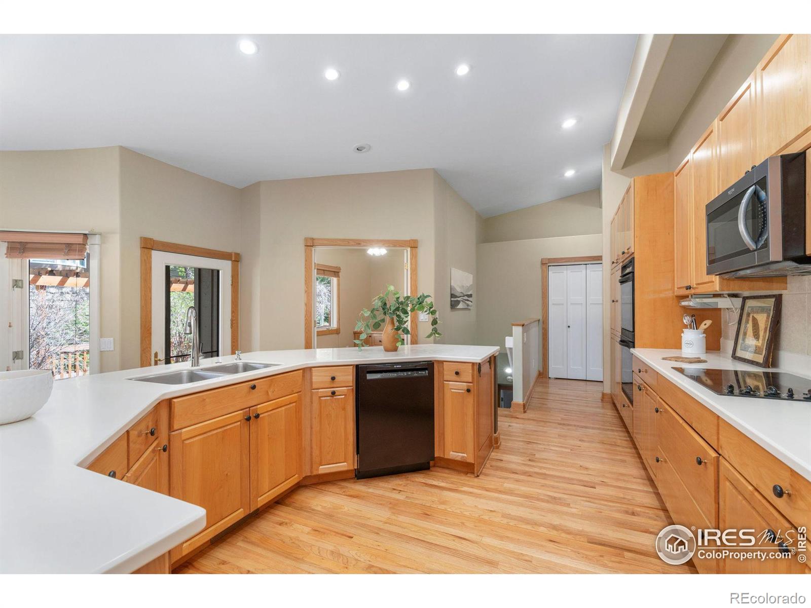 MLS Image #14 for 3550  valley oak drive,loveland, Colorado