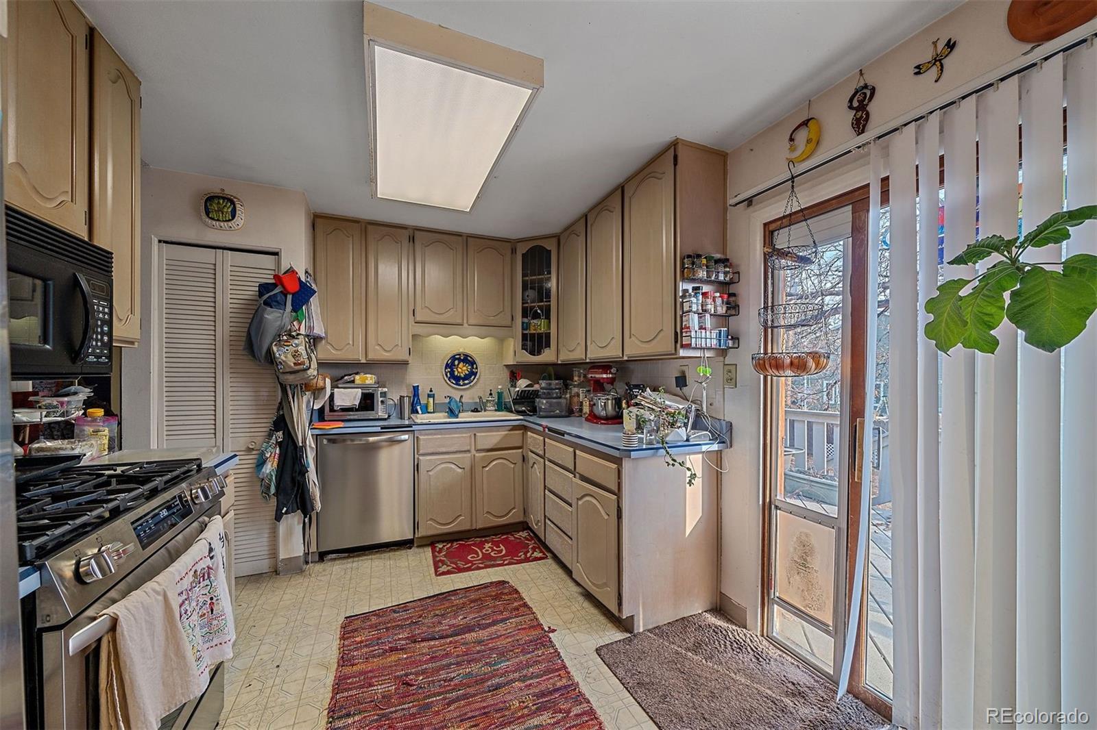 MLS Image #29 for 680  drake street,denver, Colorado