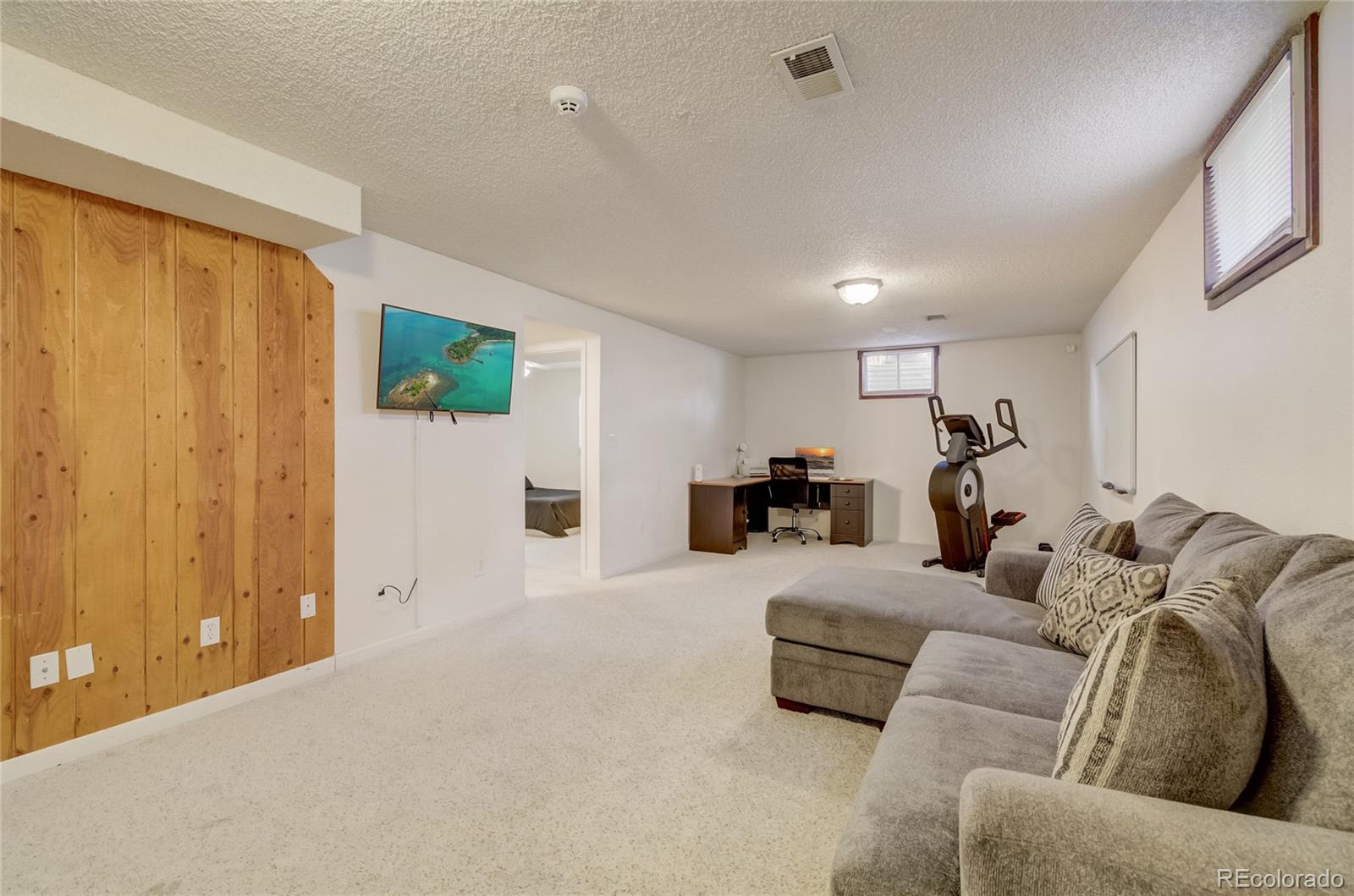 MLS Image #12 for 739  41st avenue court,greeley, Colorado