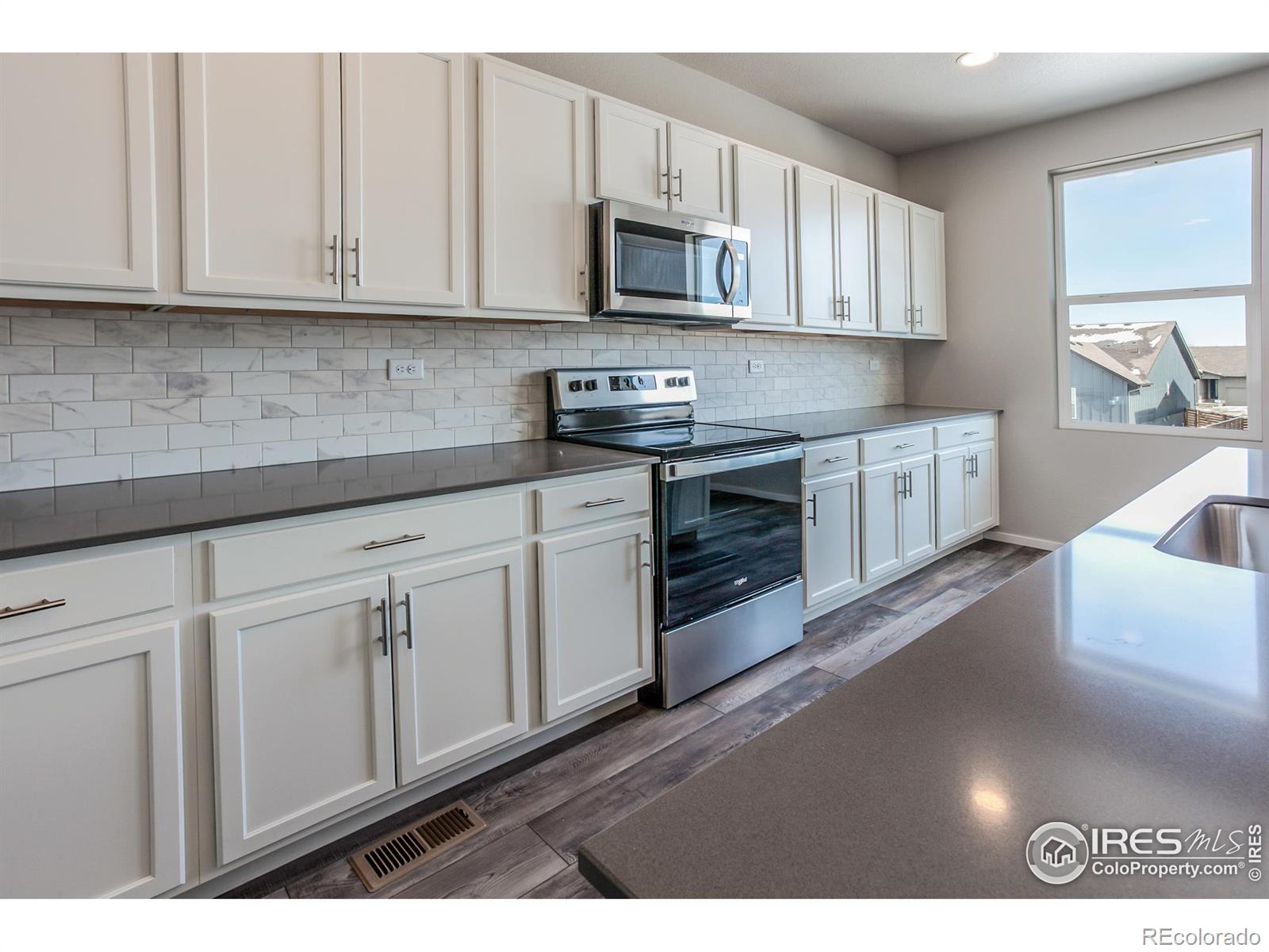 MLS Image #12 for 2915  supercub lane,fort collins, Colorado