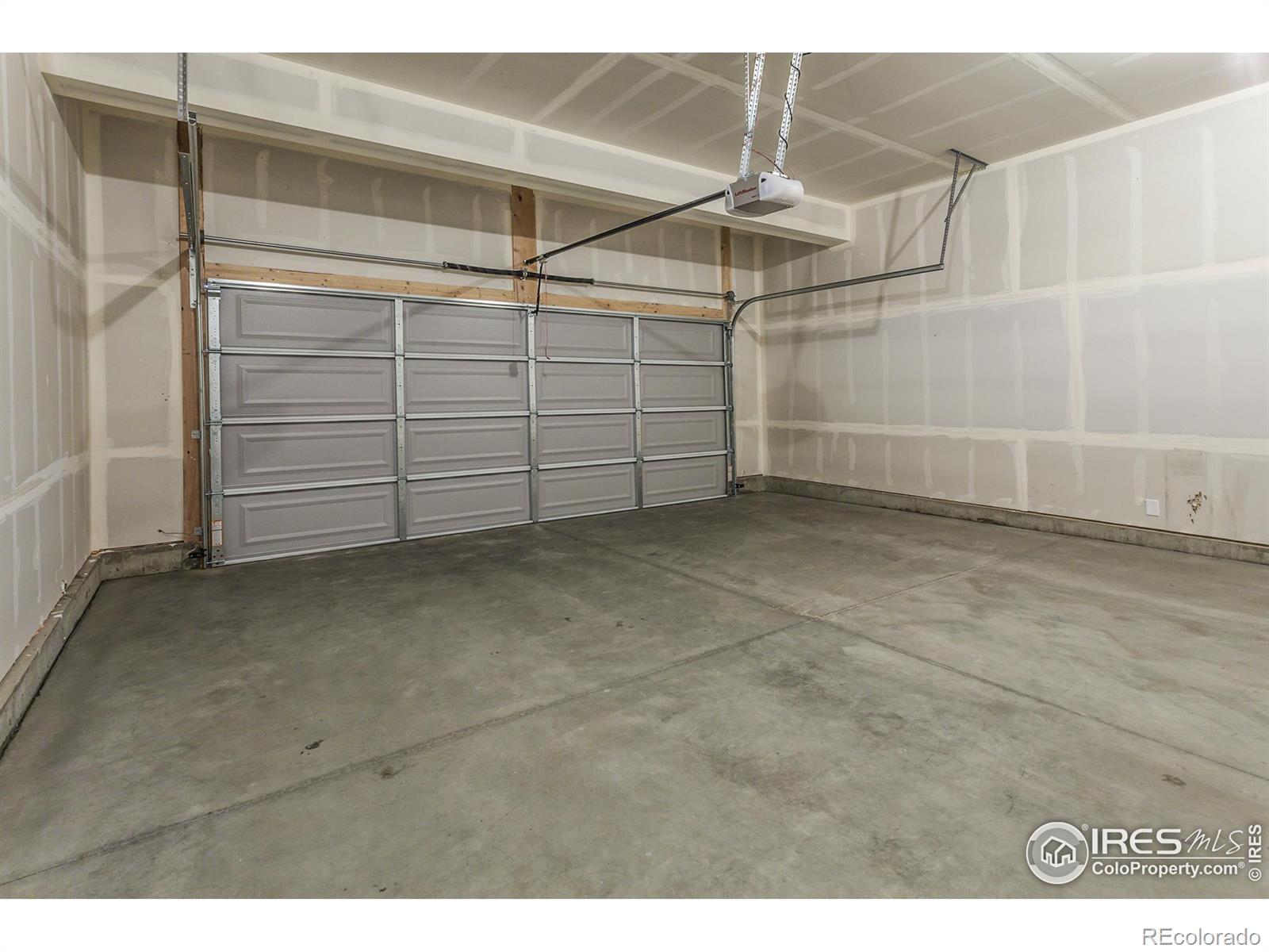 MLS Image #29 for 2915  supercub lane,fort collins, Colorado