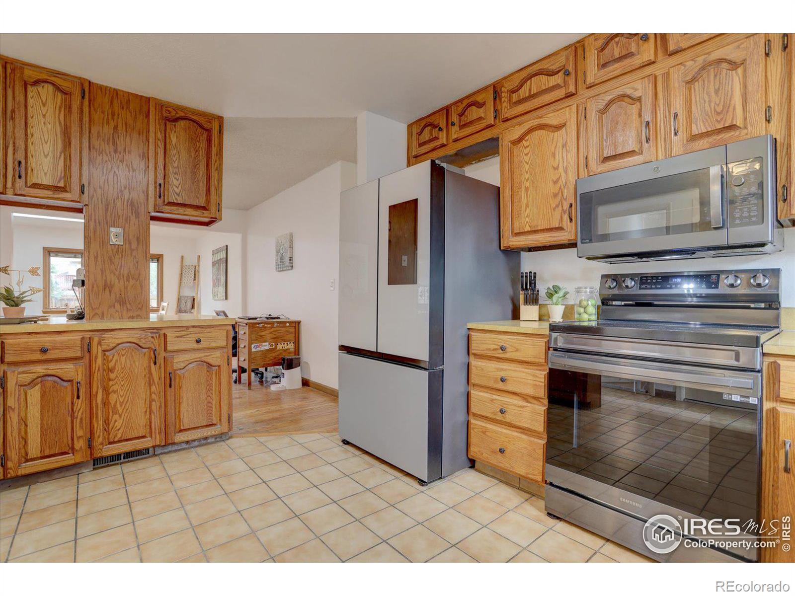 MLS Image #3 for 1403  athene drive,lafayette, Colorado