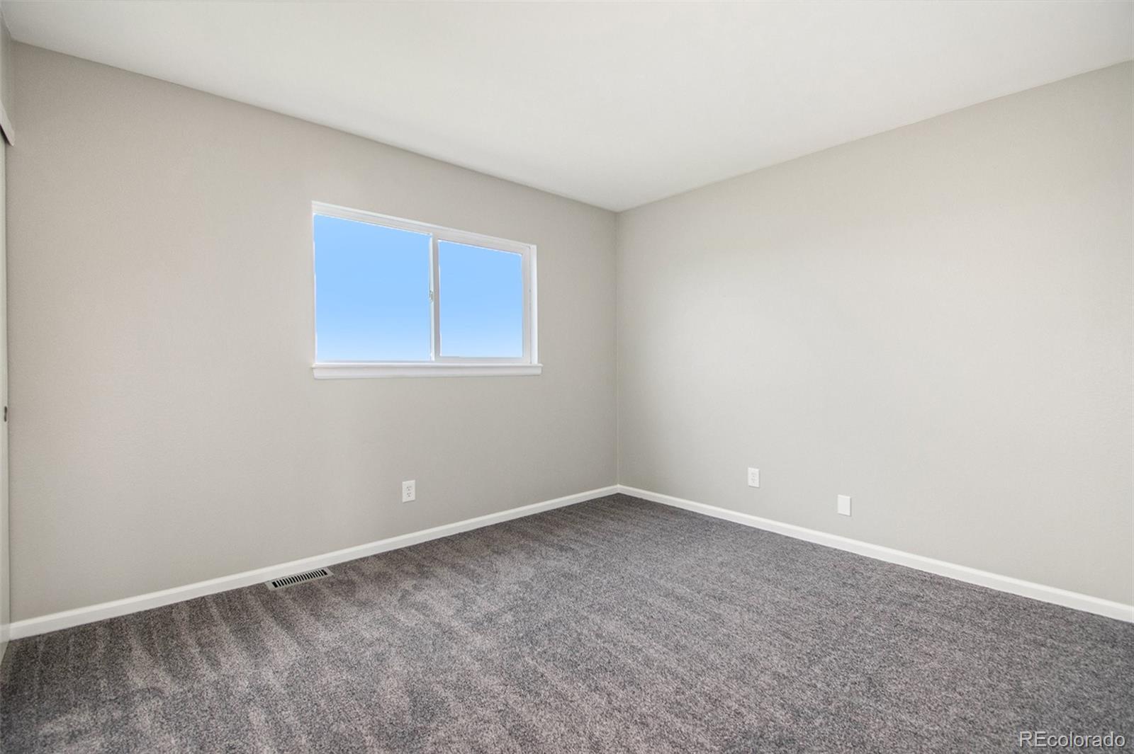 MLS Image #13 for 5882 s quatar circle,centennial, Colorado