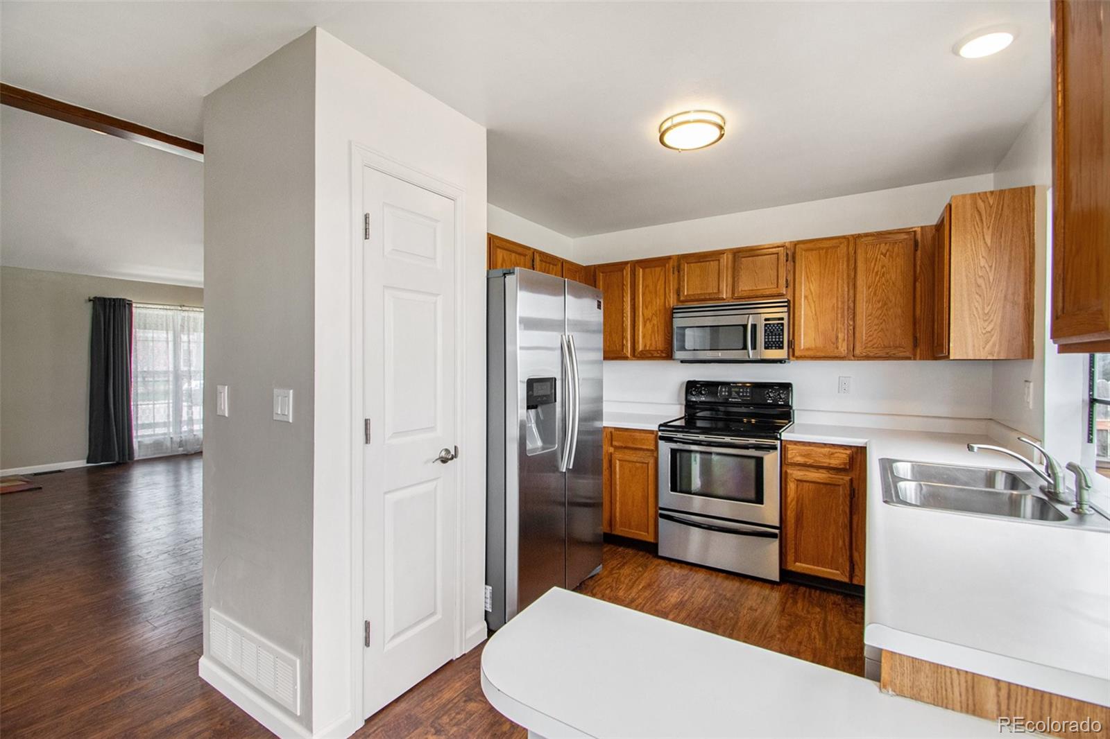 MLS Image #8 for 5882 s quatar circle,centennial, Colorado