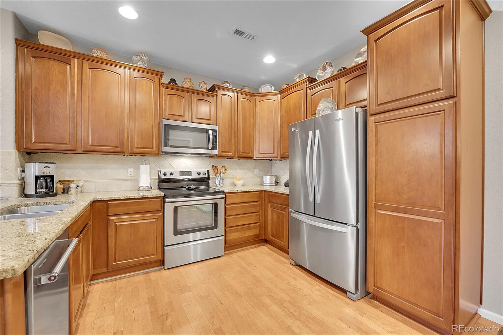 MLS Image #12 for 8911 e otero place,centennial, Colorado