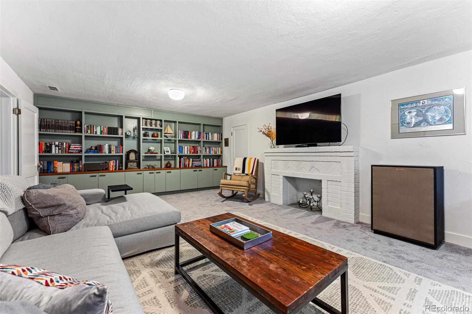 MLS Image #27 for 6125 e 6th avenue parkway,denver, Colorado