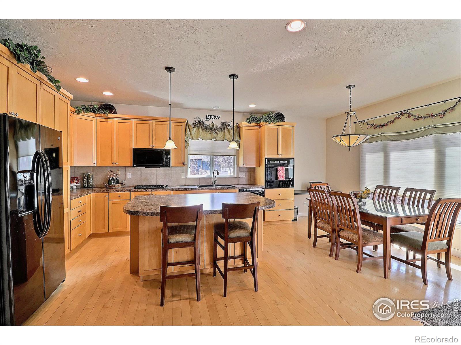 MLS Image #14 for 231 n 53rd ave pl,greeley, Colorado