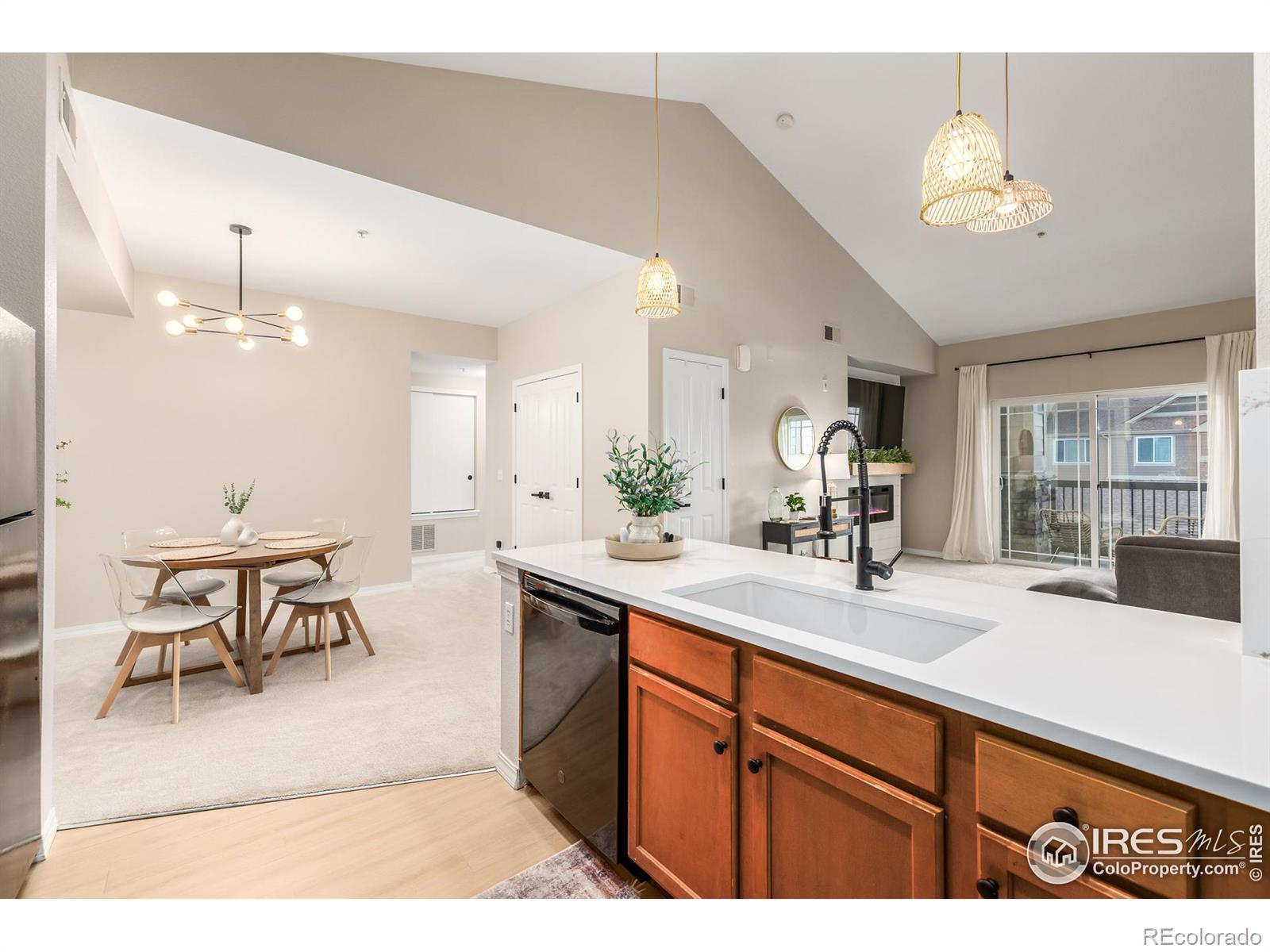 MLS Image #20 for 10056  w unser drive,littleton, Colorado