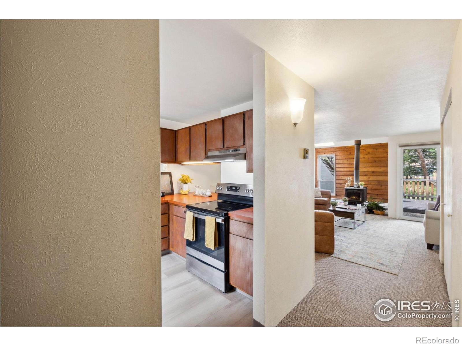 MLS Image #2 for 4811 w moorhead circle,boulder, Colorado