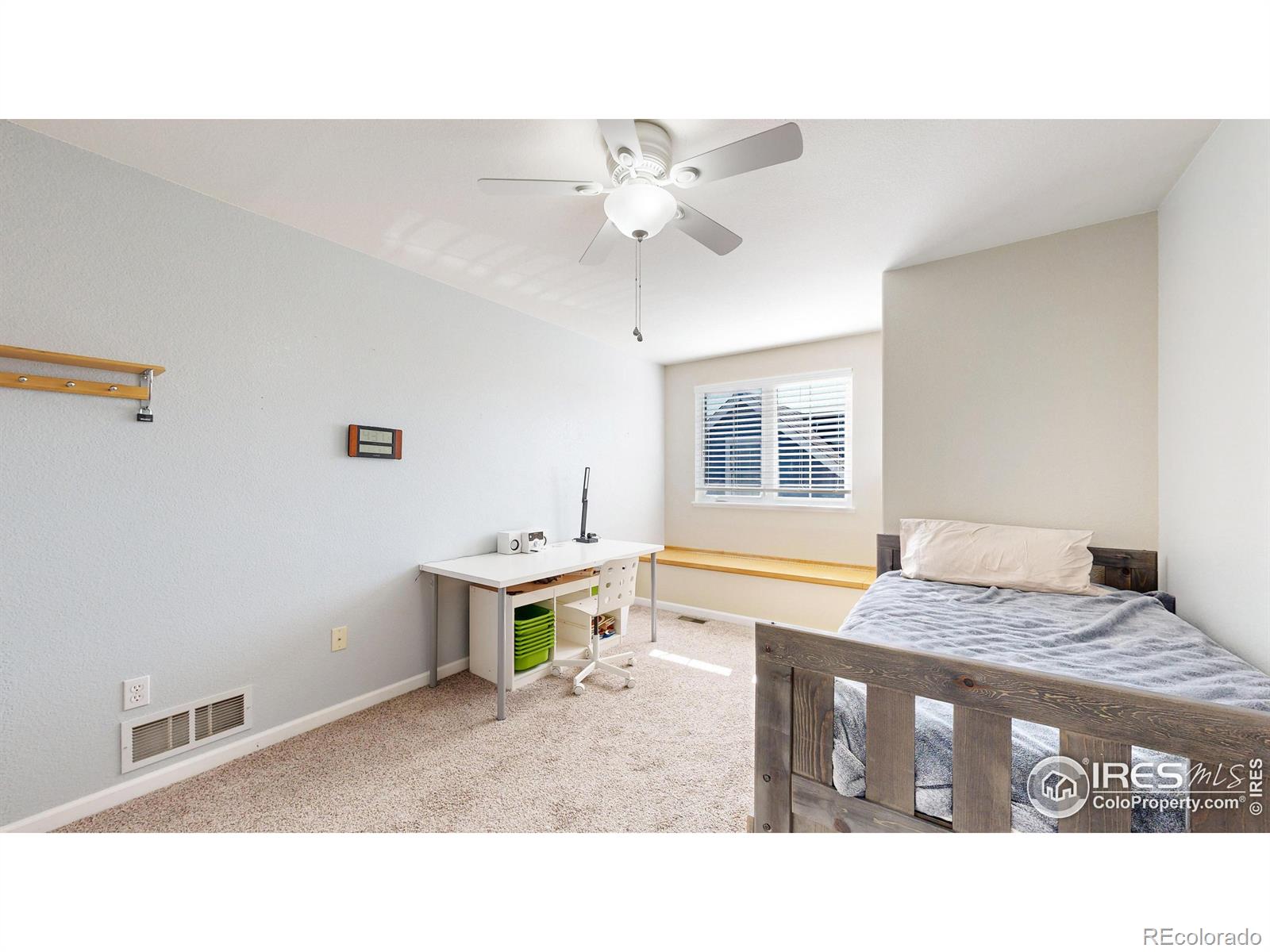 MLS Image #14 for 1425  canal drive,windsor, Colorado