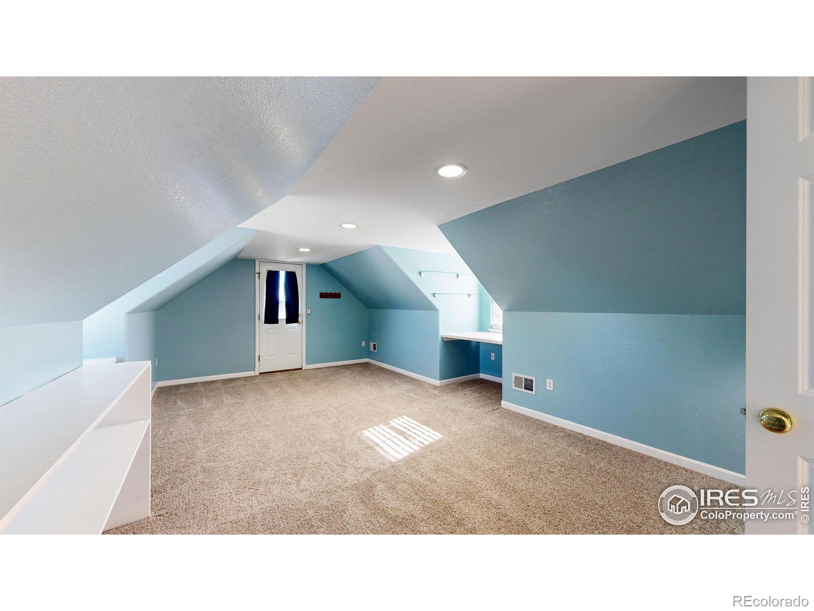 MLS Image #19 for 1425  canal drive,windsor, Colorado