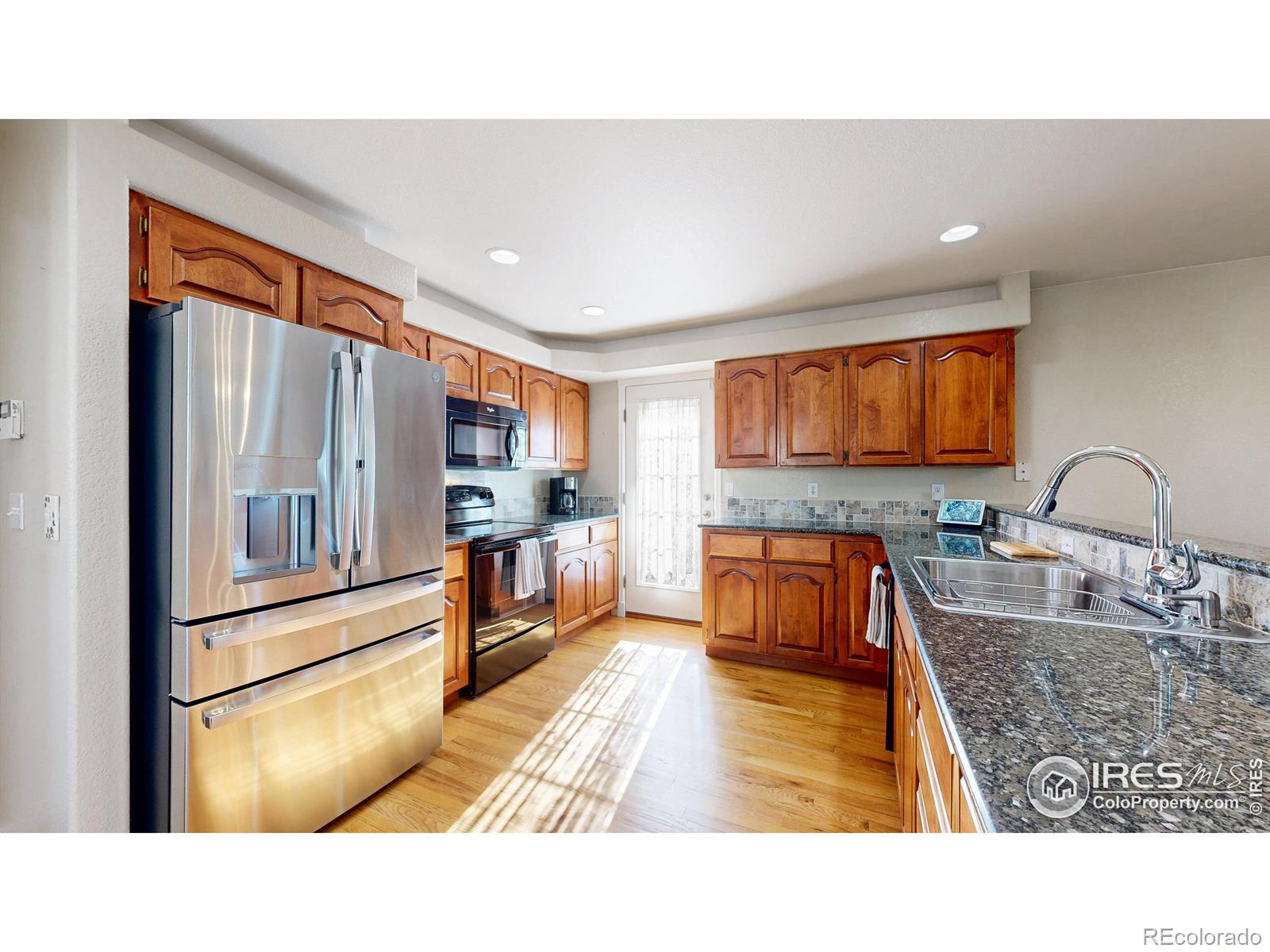 MLS Image #8 for 1425  canal drive,windsor, Colorado