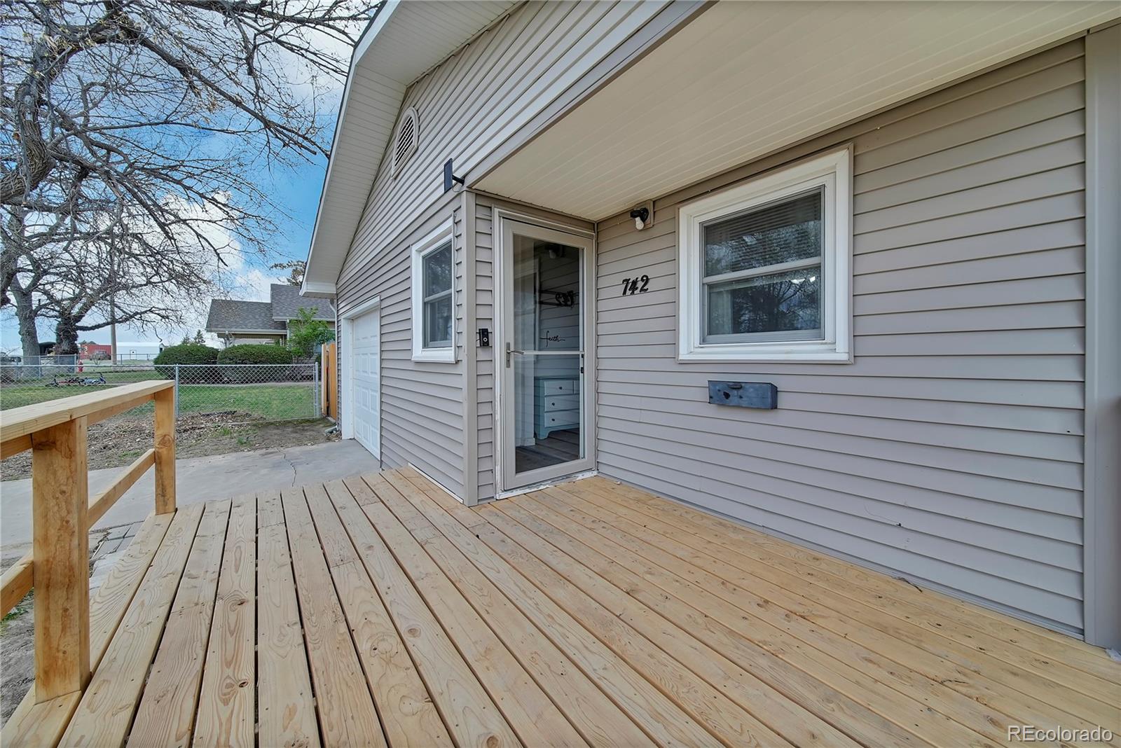 MLS Image #6 for 742  bent avenue,akron, Colorado