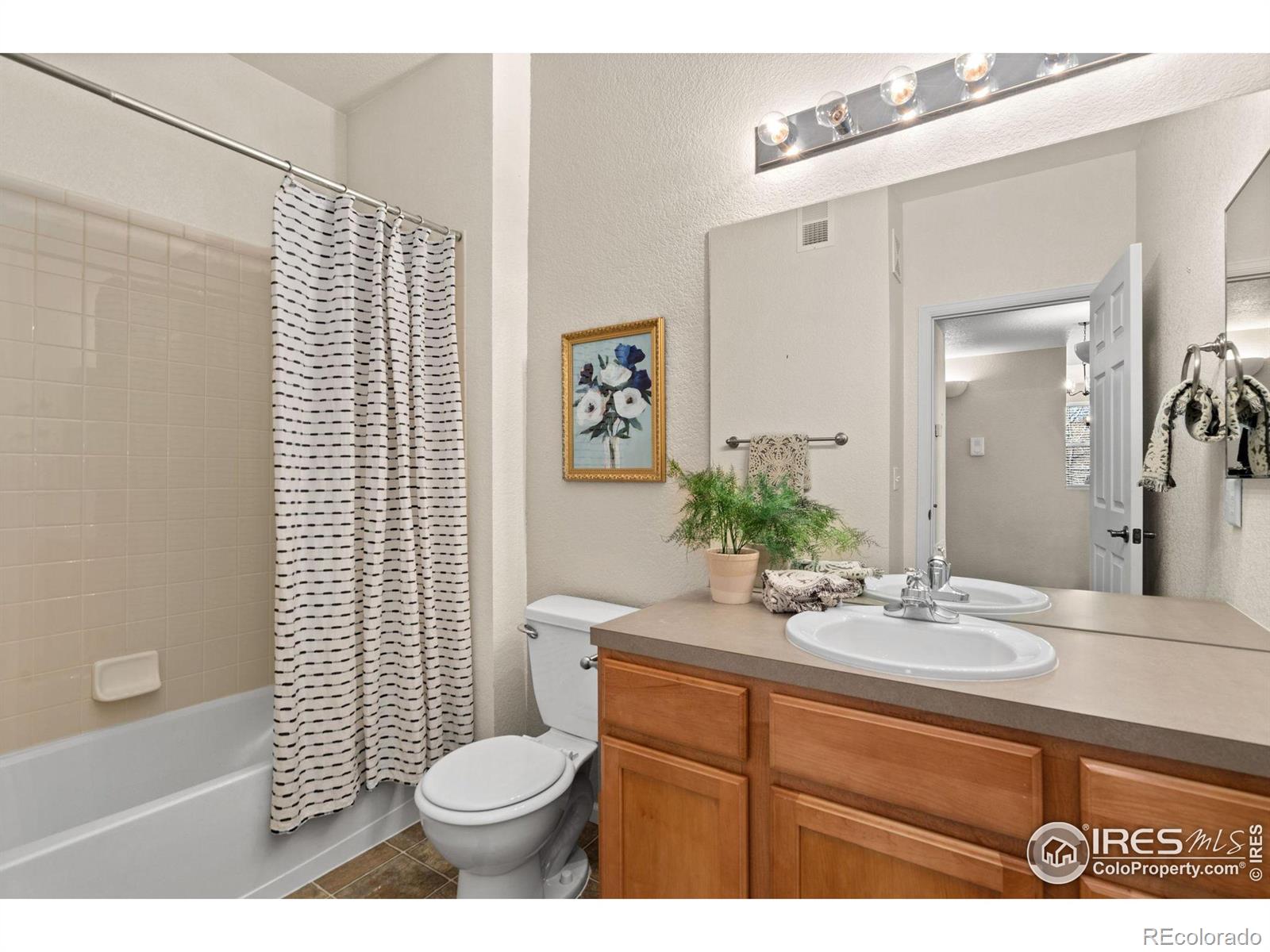 MLS Image #17 for 2123  grays peak drive,loveland, Colorado