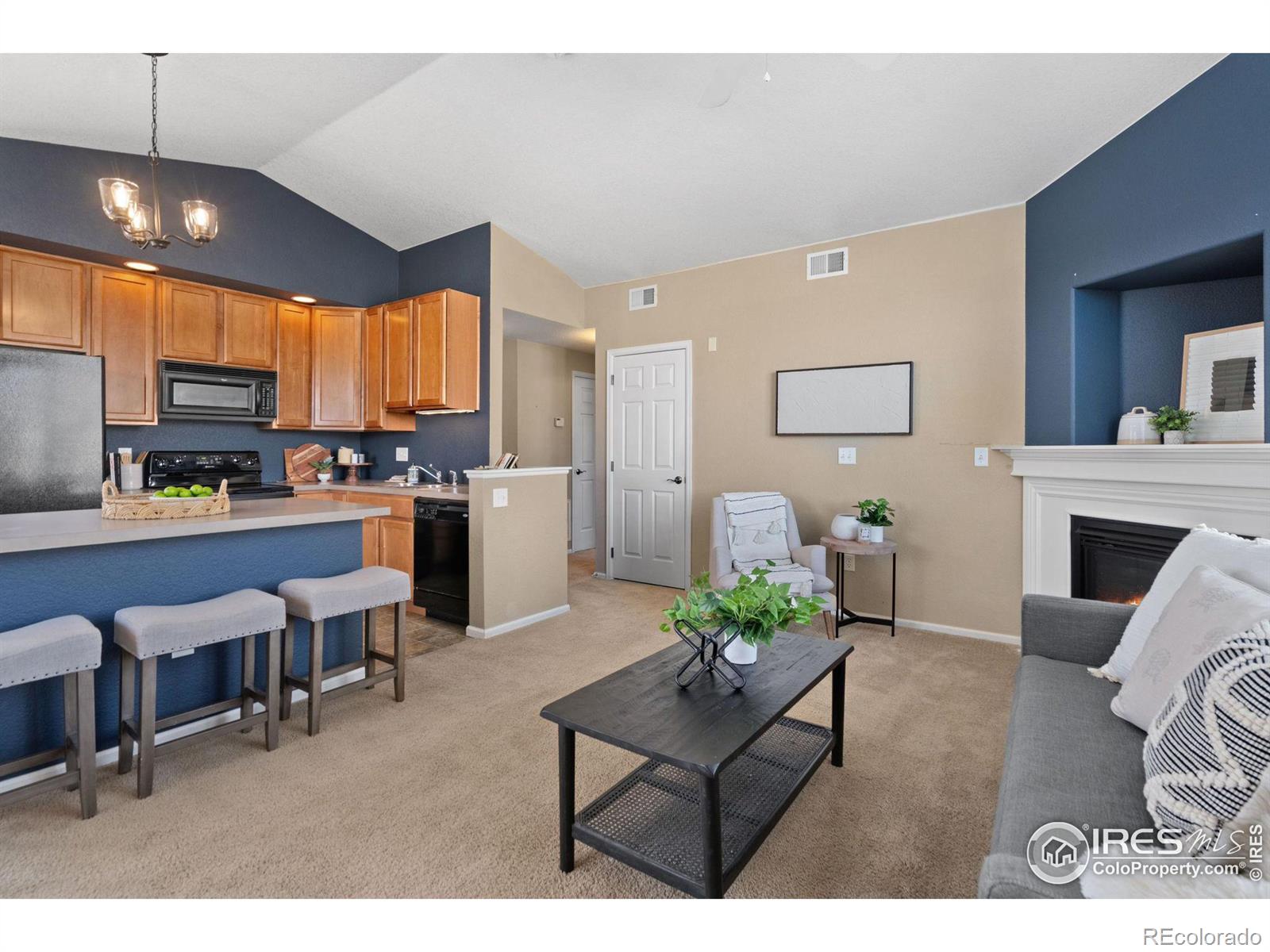MLS Image #5 for 2123  grays peak drive,loveland, Colorado