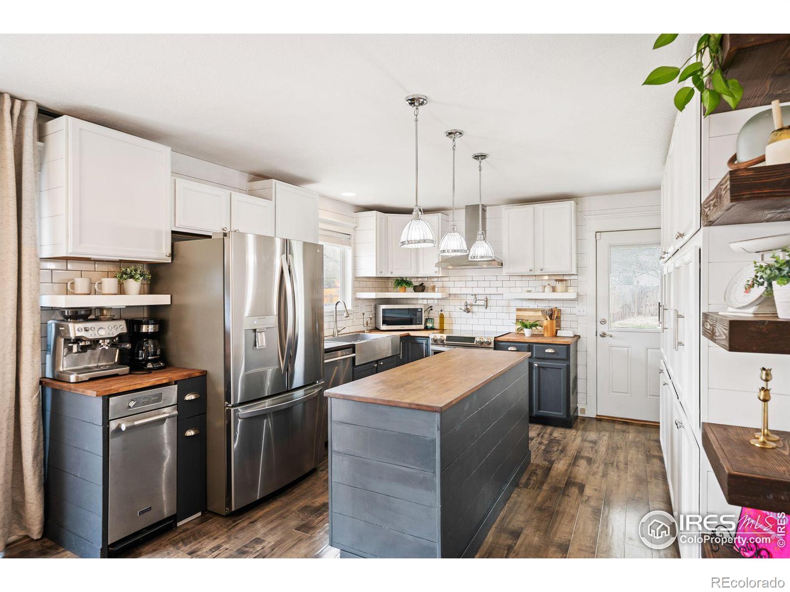 MLS Image #10 for 1119  sandra drive,johnstown, Colorado