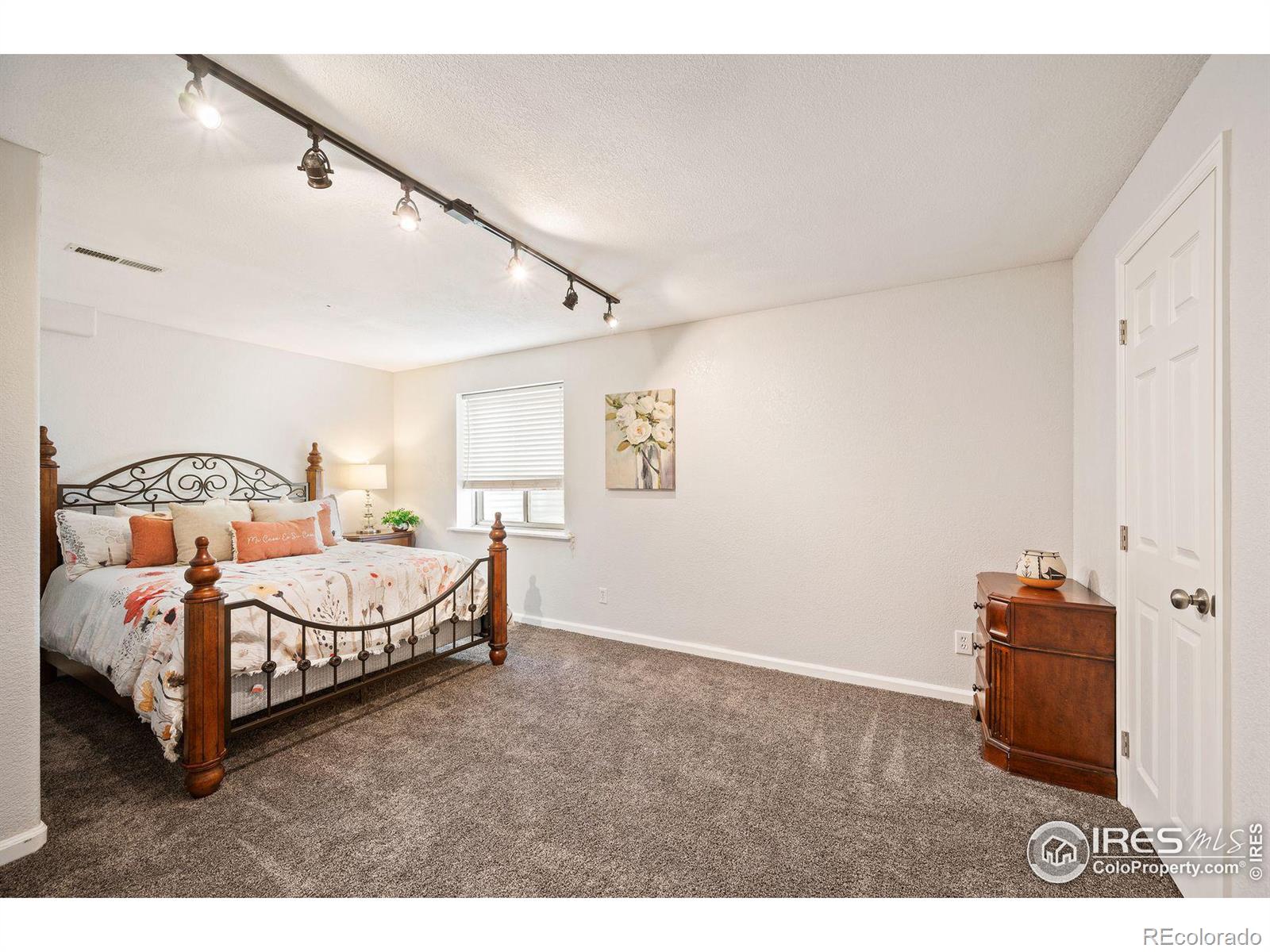 MLS Image #26 for 1119  sandra drive,johnstown, Colorado