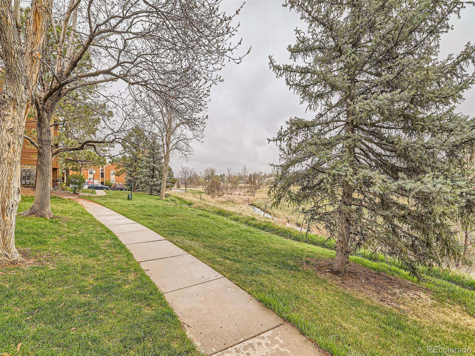 MLS Image #24 for 4294 s salida way,aurora, Colorado