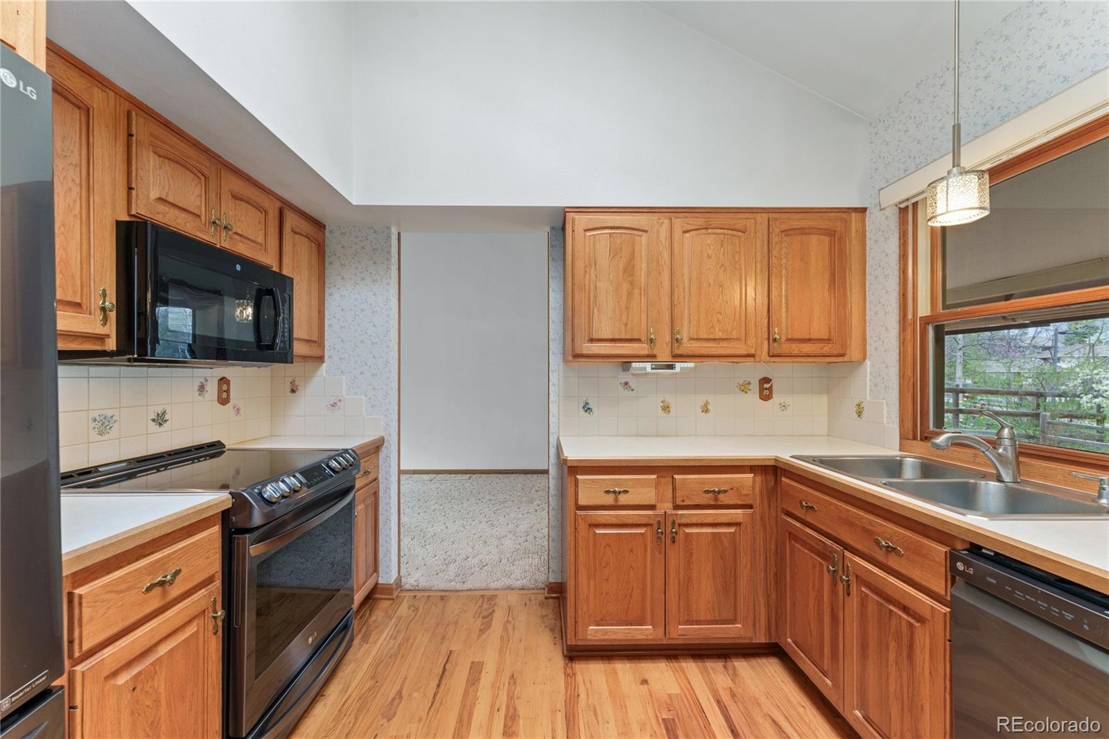 MLS Image #23 for 6456 s niagara court,centennial, Colorado