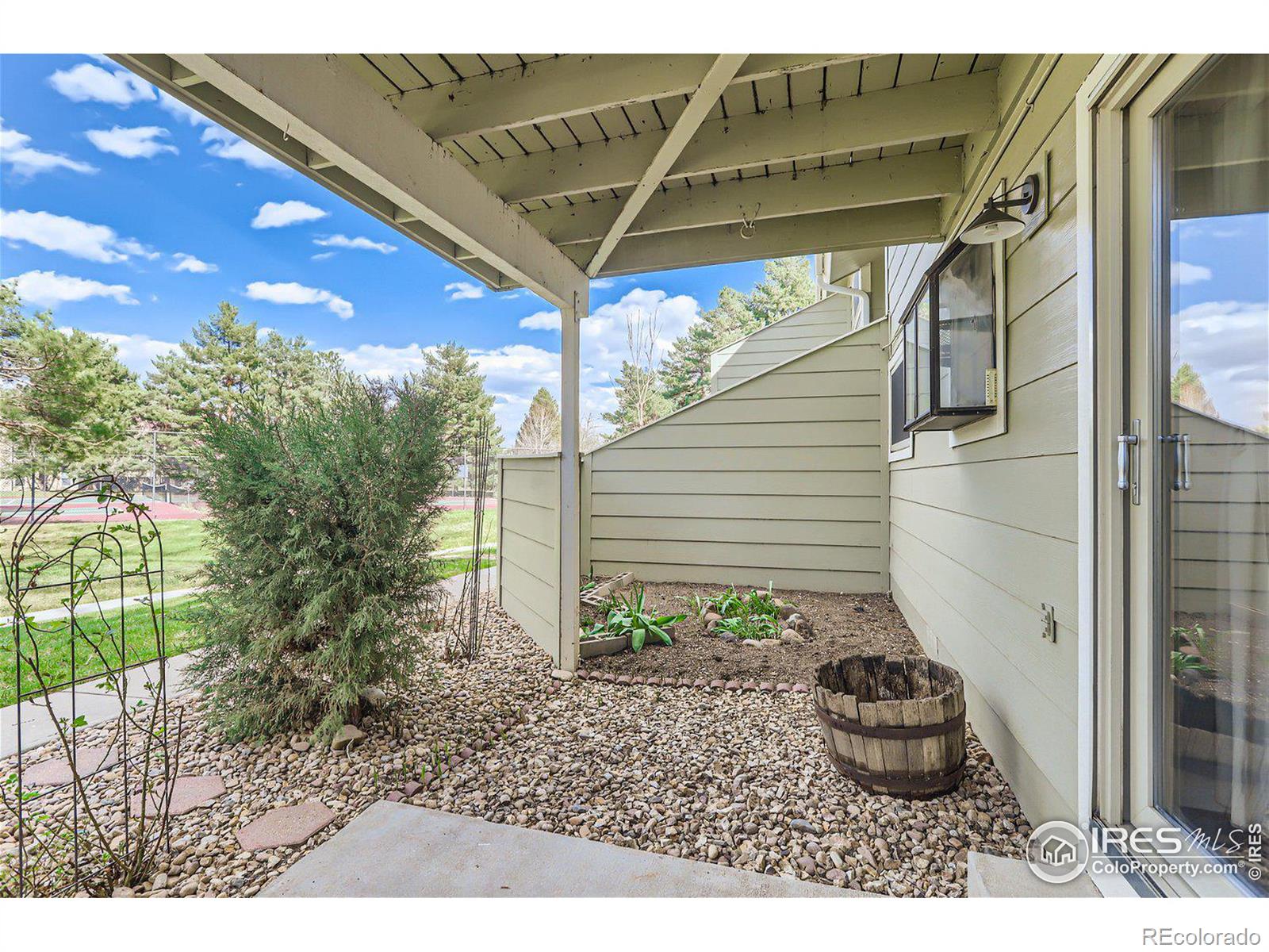 MLS Image #14 for 7977 n countryside drive,niwot, Colorado