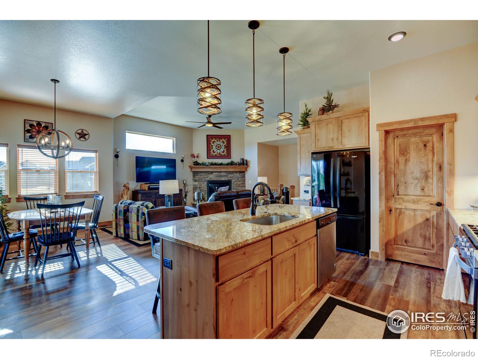 MLS Image #10 for 3682  prickly pear drive,loveland, Colorado