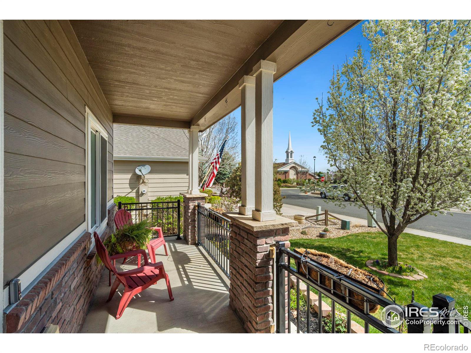 MLS Image #2 for 320  tartan drive,johnstown, Colorado