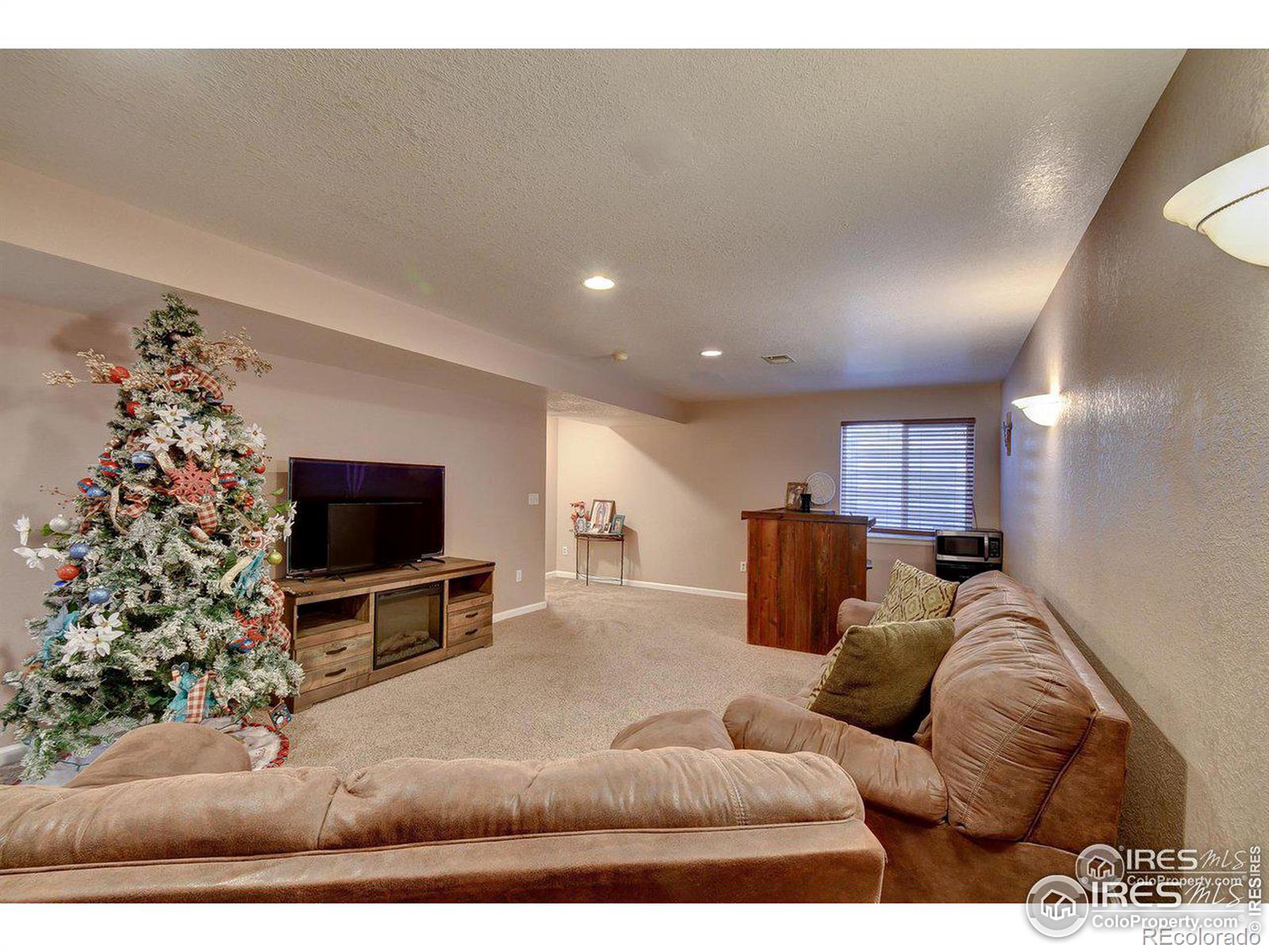 MLS Image #21 for 2720  monterey bay ,evans, Colorado