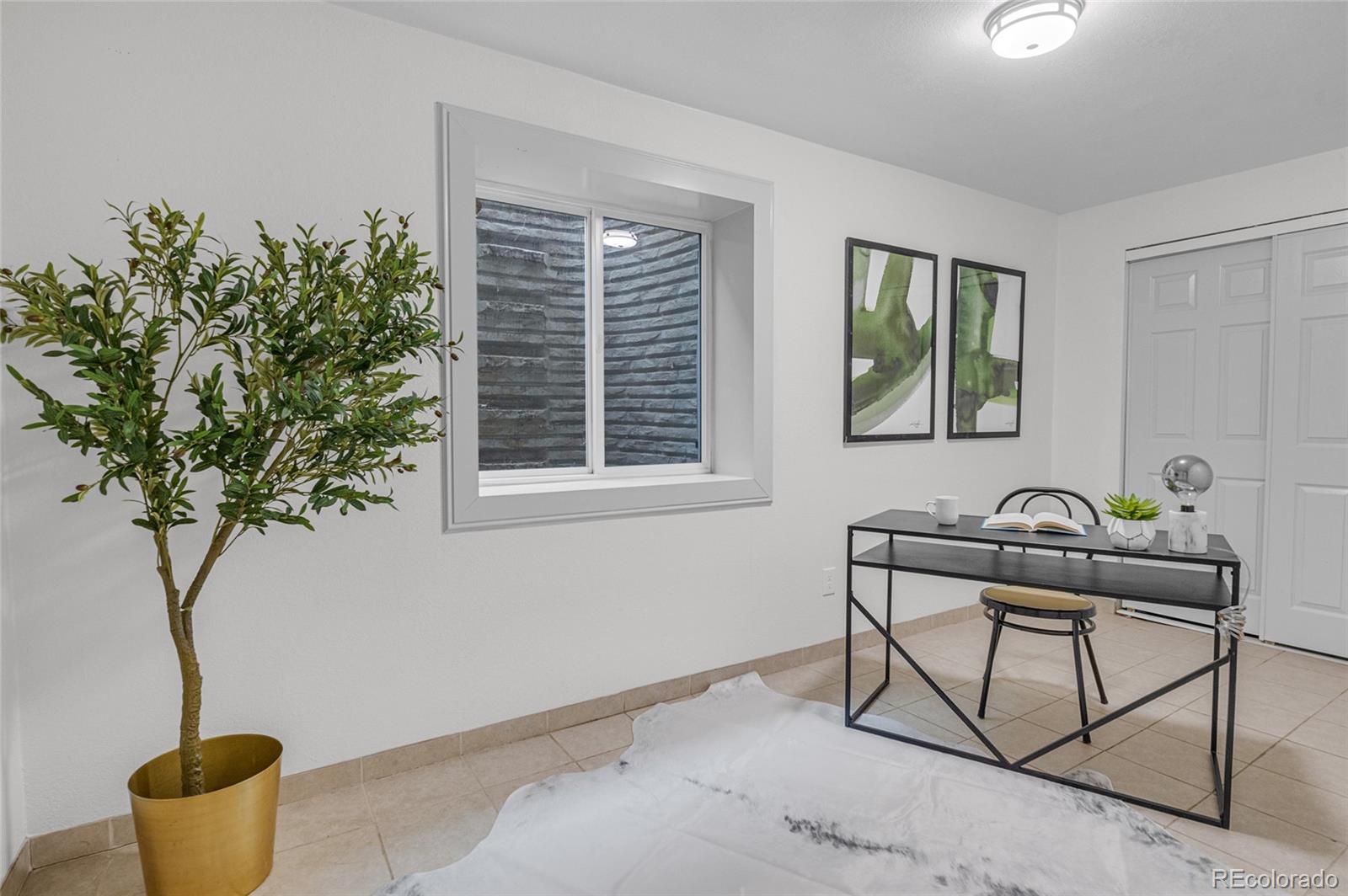 MLS Image #18 for 3619 n york street,denver, Colorado