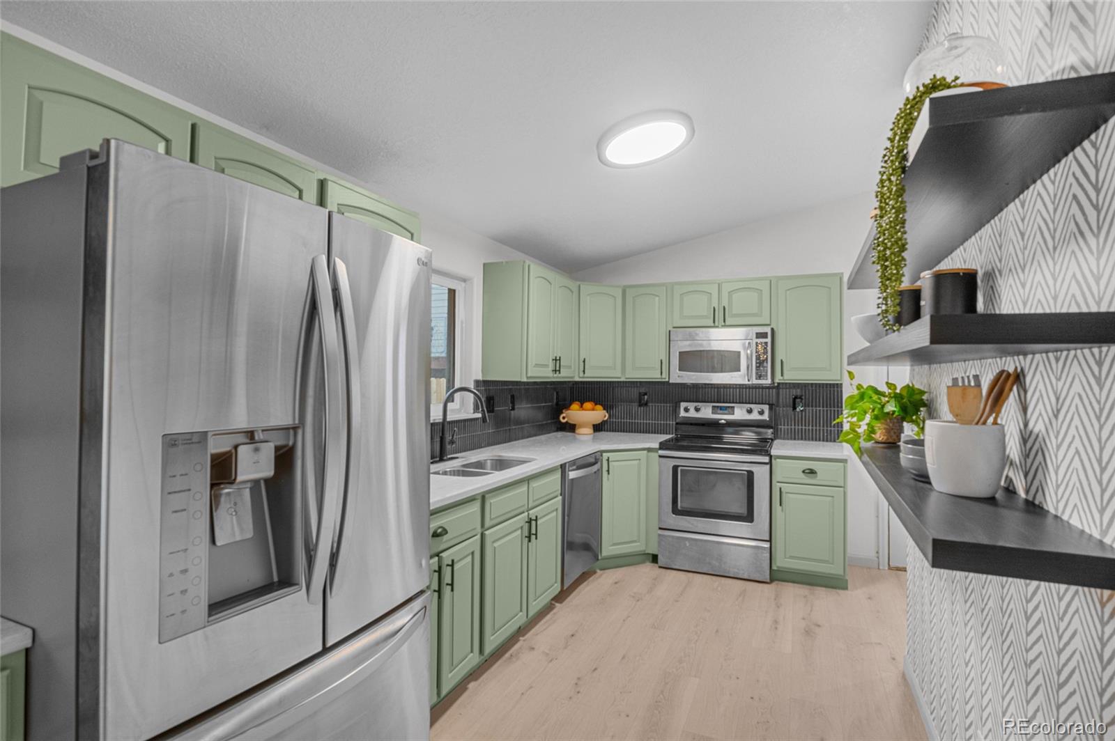 MLS Image #6 for 3619 n york street,denver, Colorado
