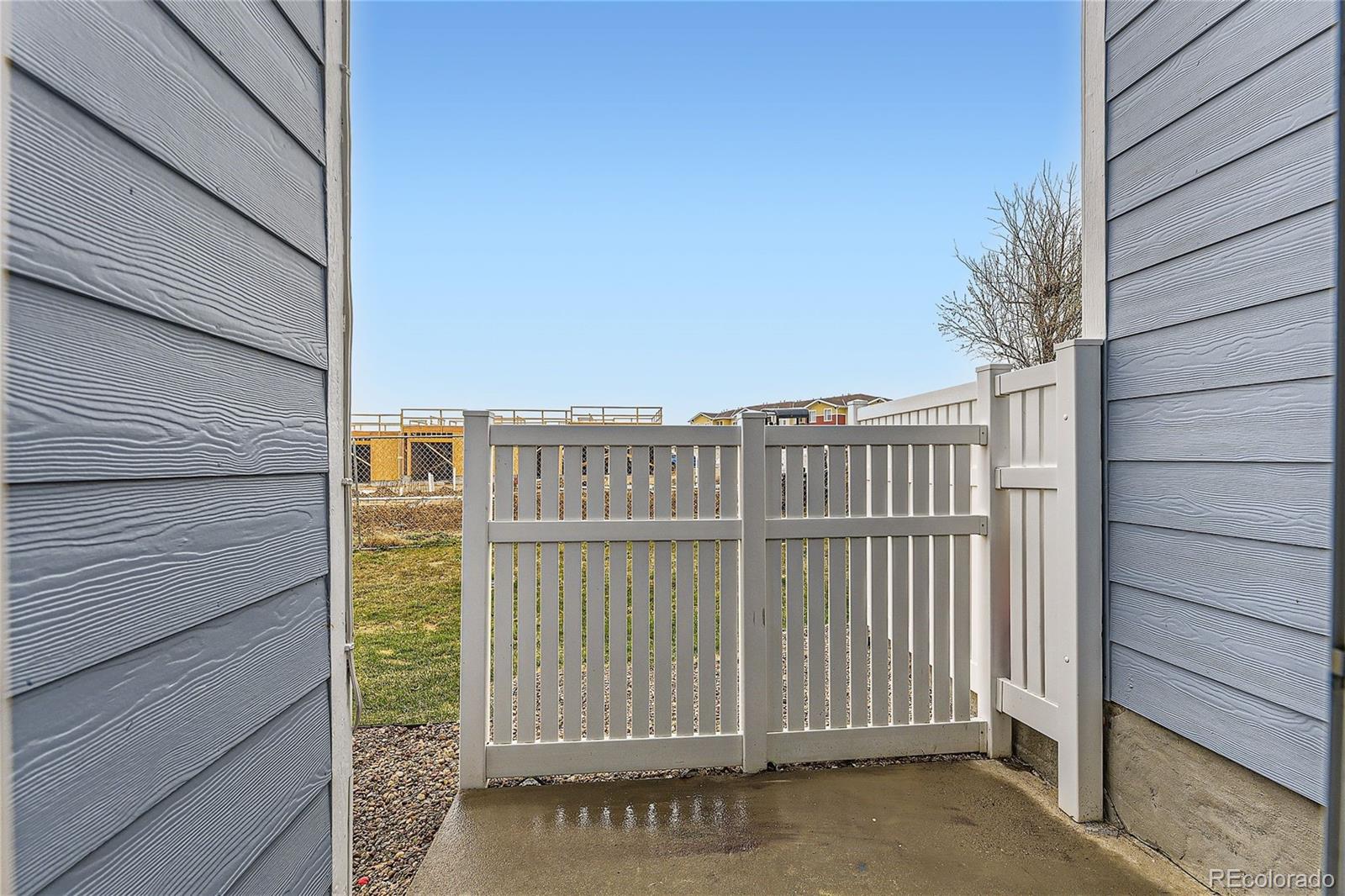 MLS Image #26 for 5873  ceylon street,denver, Colorado