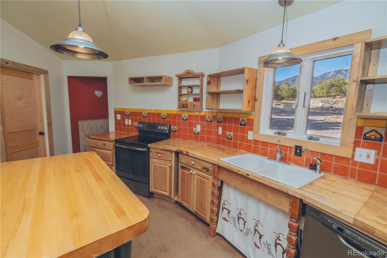 MLS Image #10 for 2035  lost cave way,crestone, Colorado