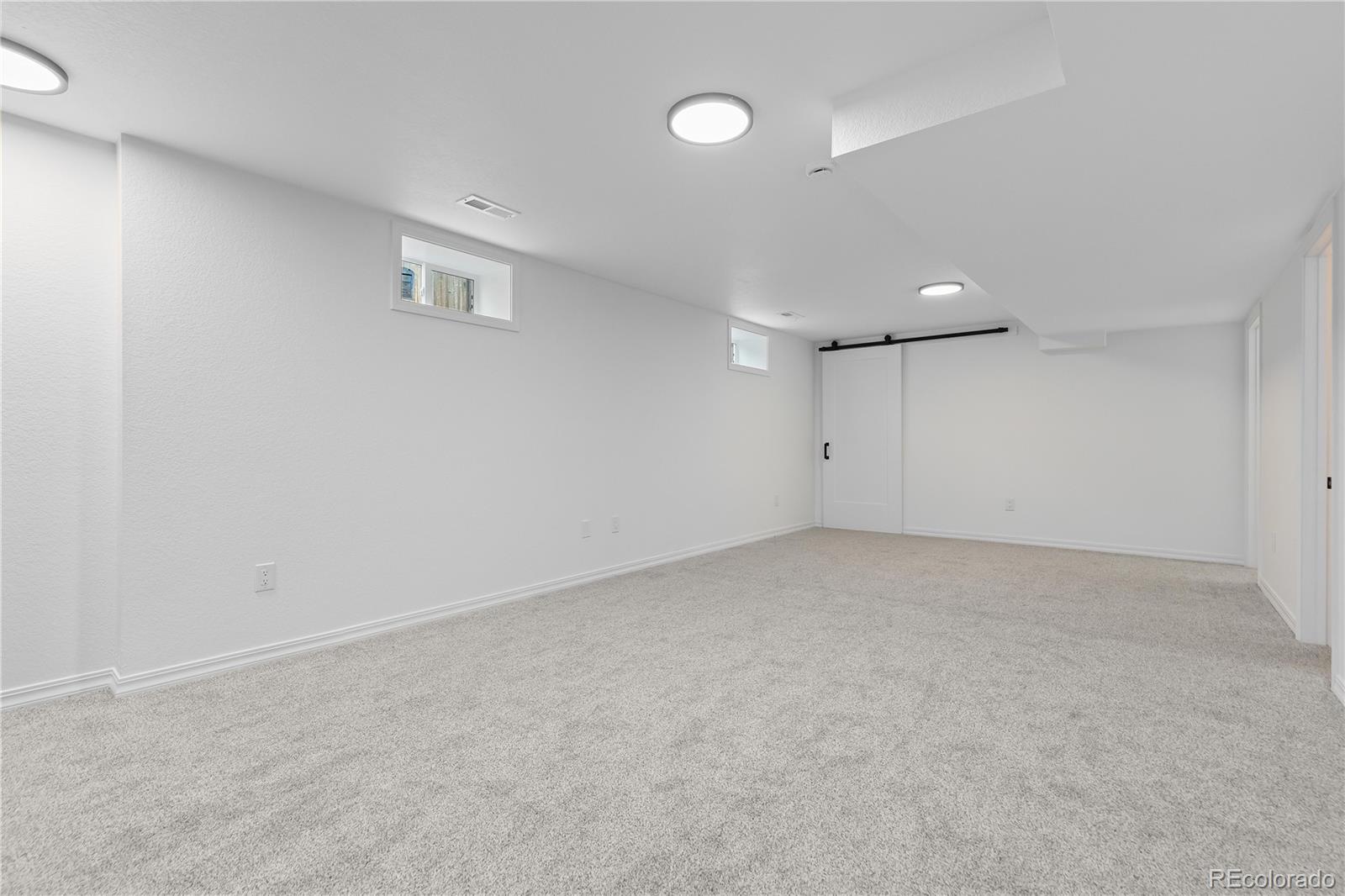 MLS Image #19 for 4928  knox court,denver, Colorado