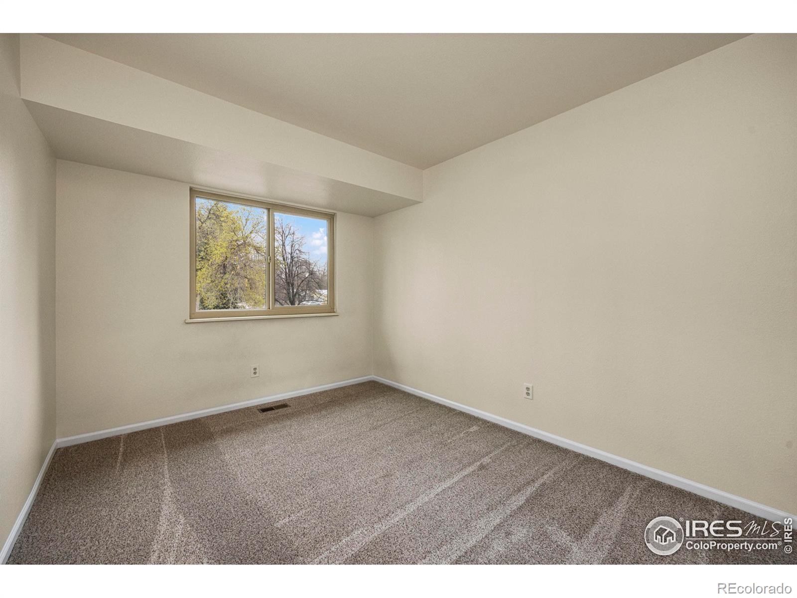 MLS Image #18 for 3108  swallow bend ,fort collins, Colorado