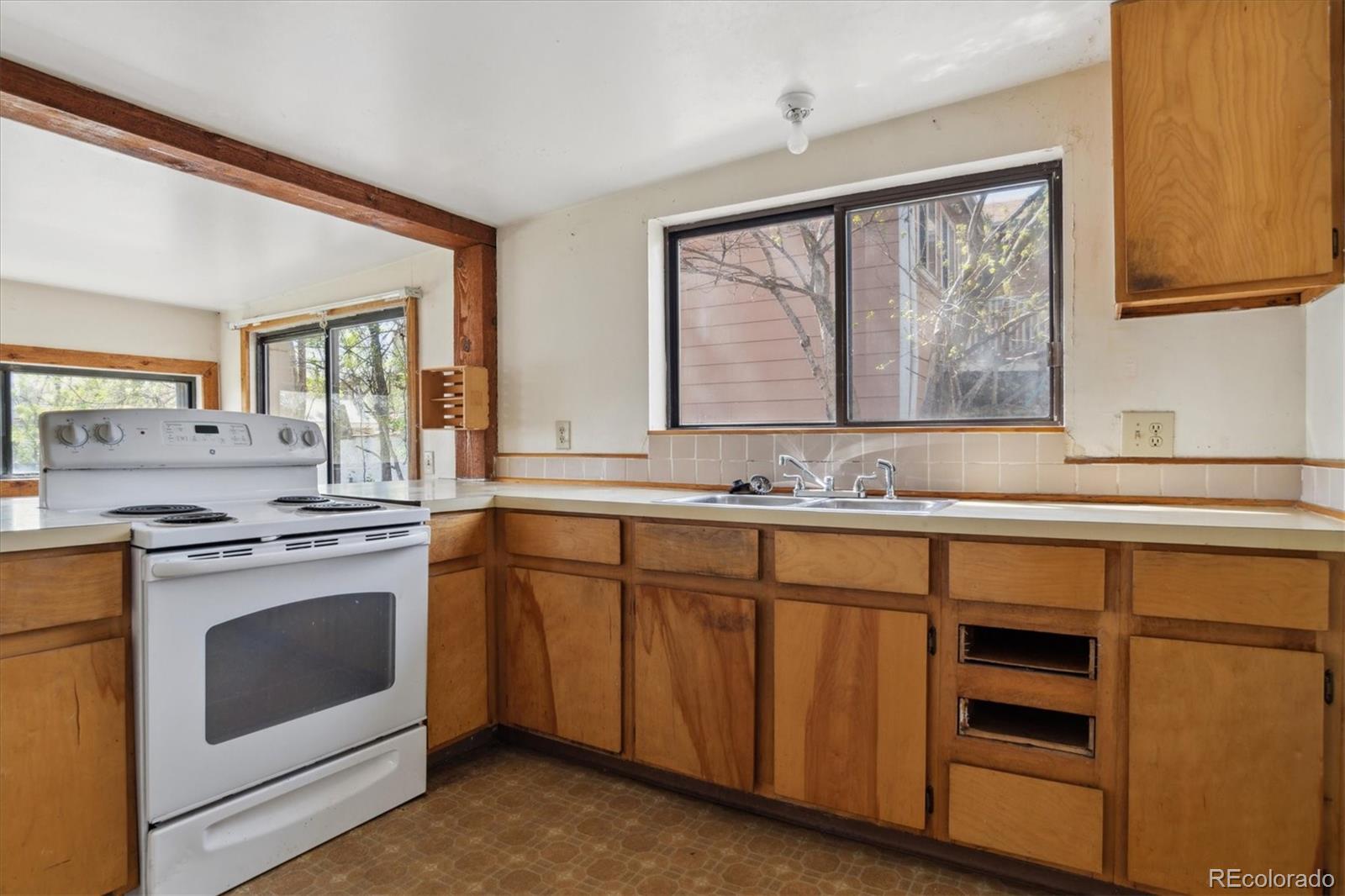 MLS Image #7 for 3842 s knox court,denver, Colorado