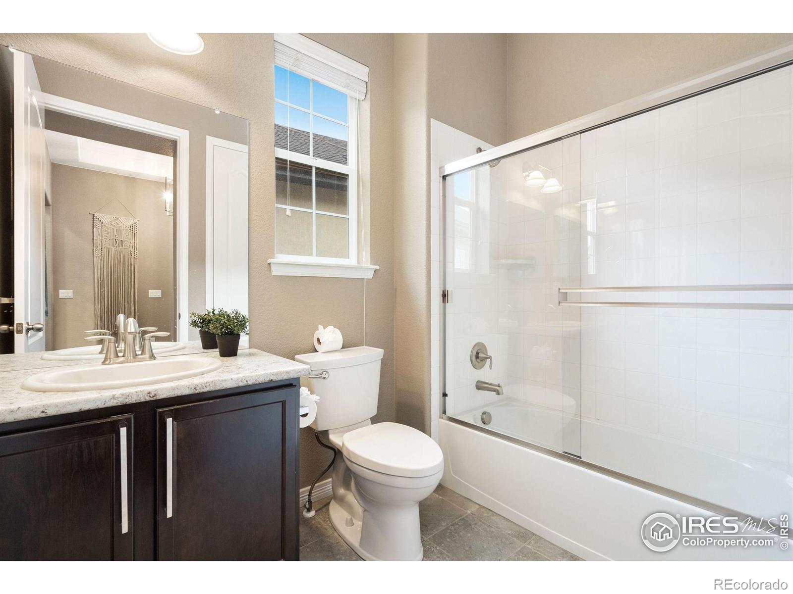 MLS Image #19 for 2074  vineyard drive,windsor, Colorado