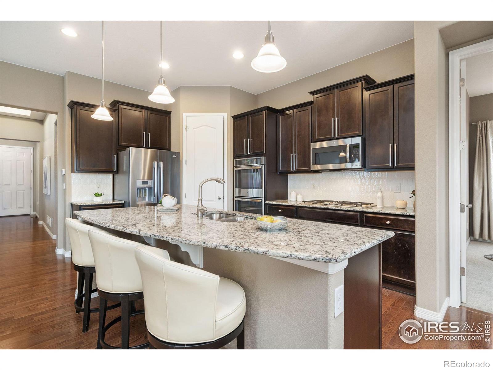 MLS Image #8 for 2074  vineyard drive,windsor, Colorado