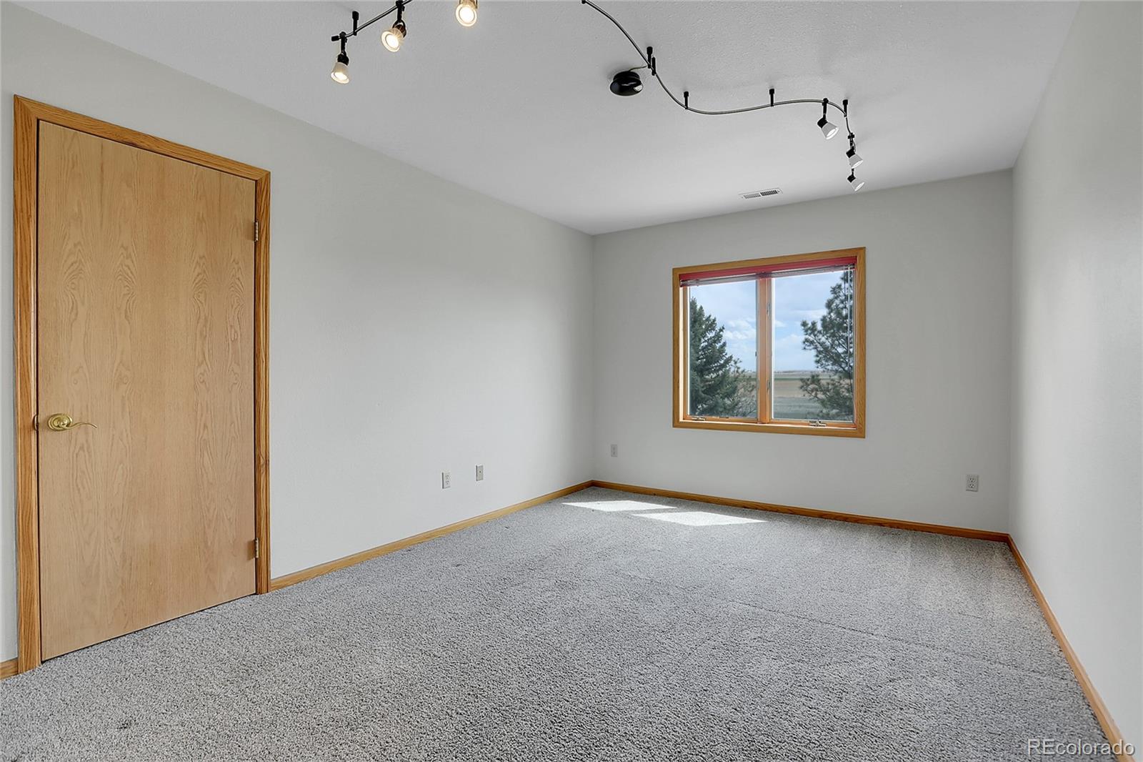 MLS Image #28 for 56910 e 42nd court,strasburg, Colorado